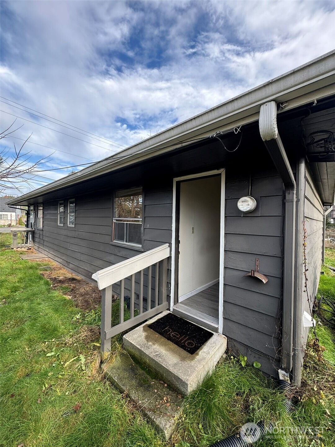 10908 10910 Valley Avenue Property Photo 25