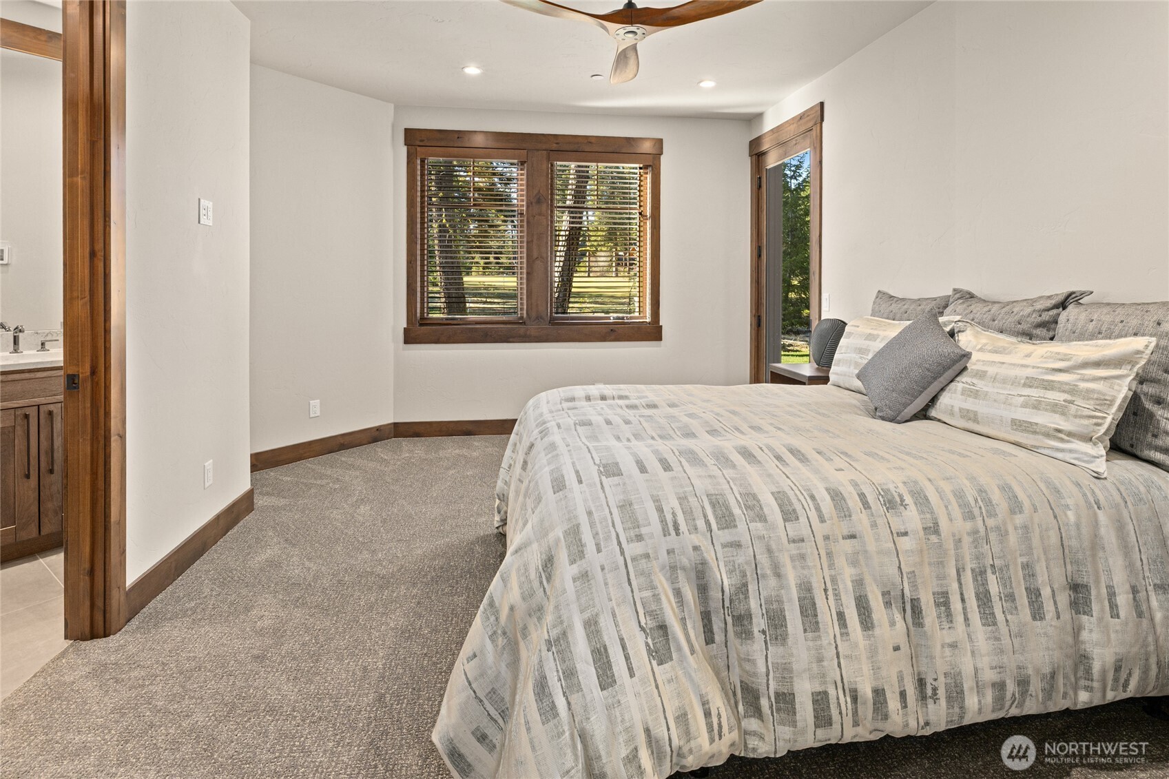 221 Tipple Hill Loop Property Photo 30