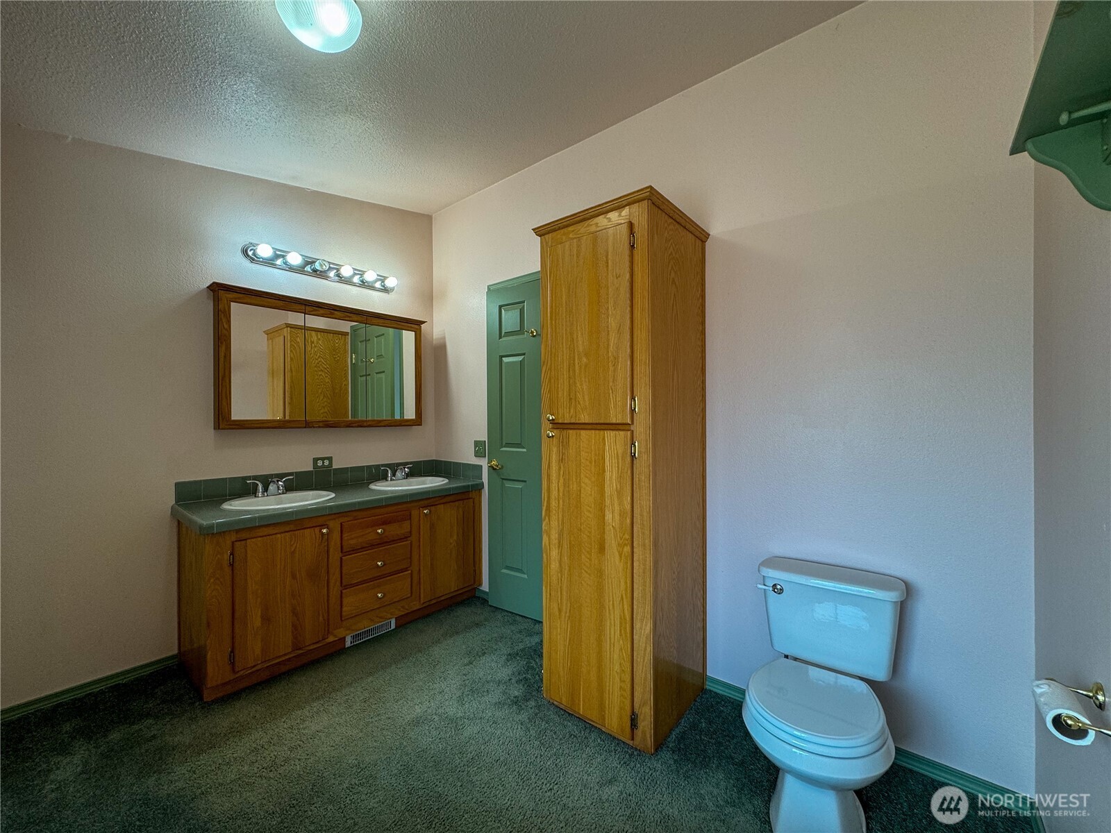 773 Lucas Creek Road Property Photo 17