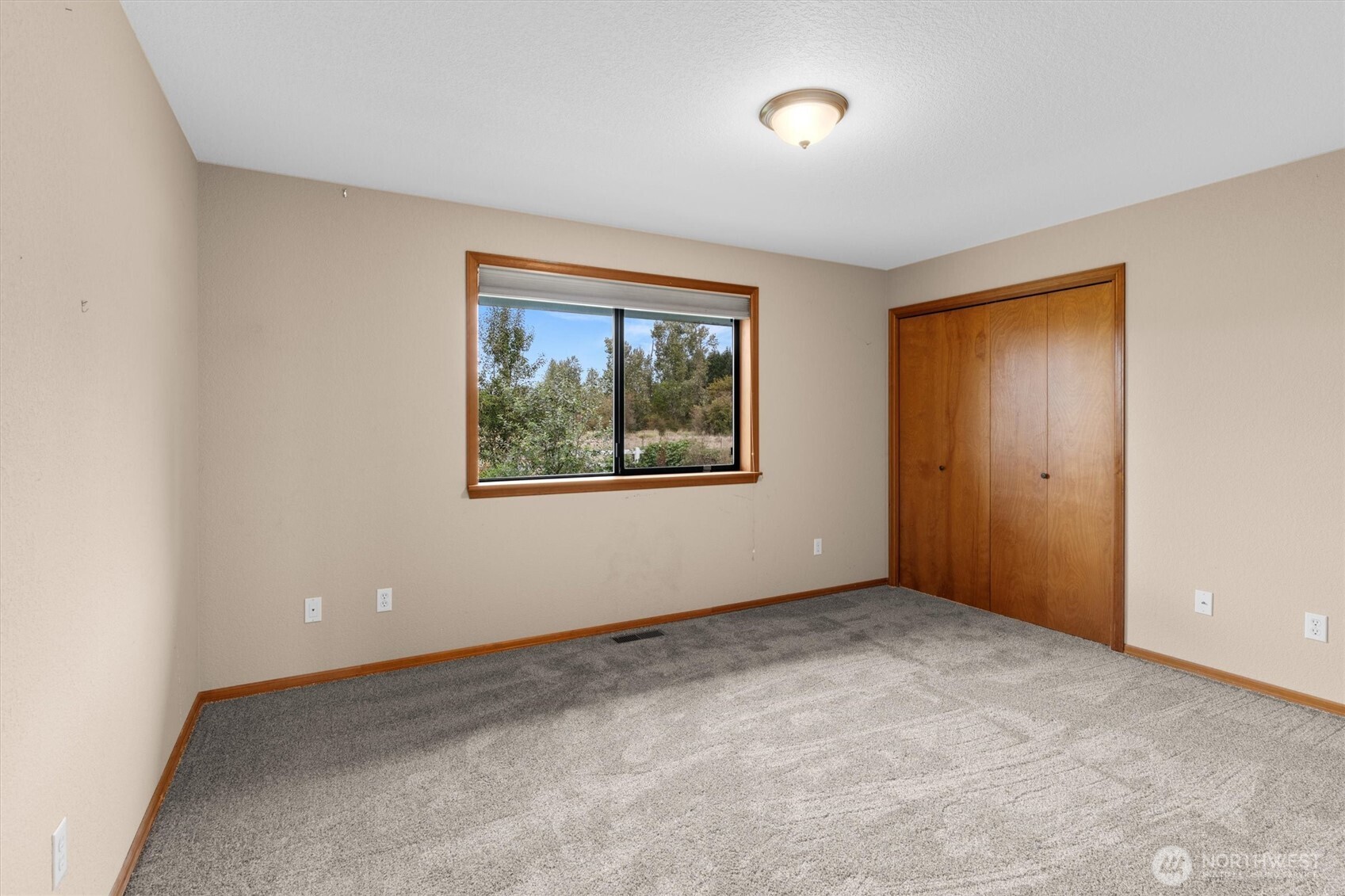 18228 Se 394th Street Property Photo 17