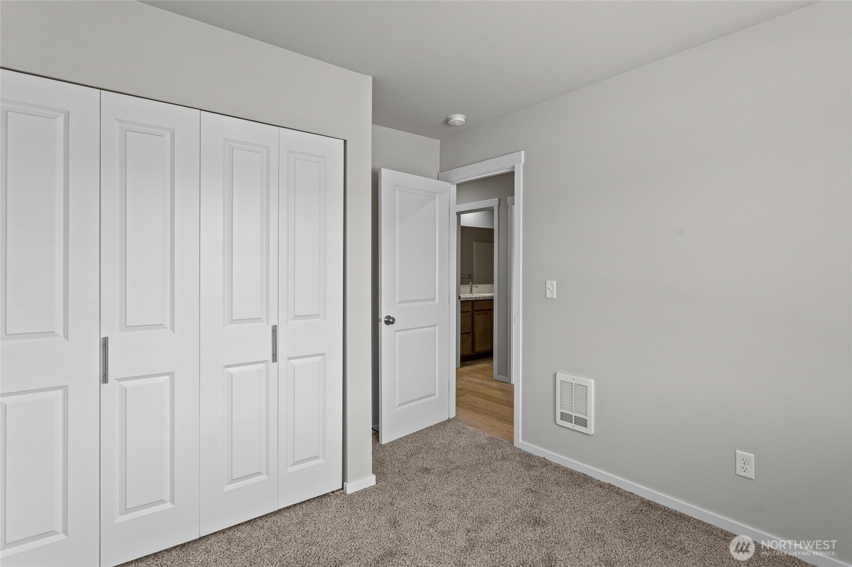 433 Pear Drive Property Photo 19