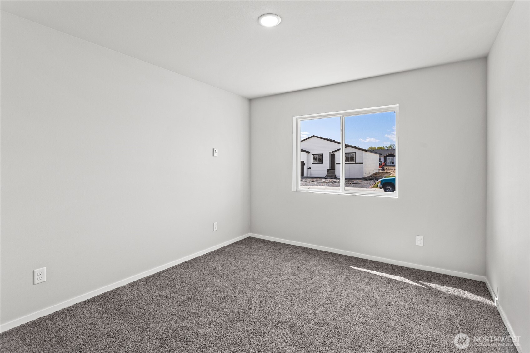 433 Pear Drive Property Photo 20