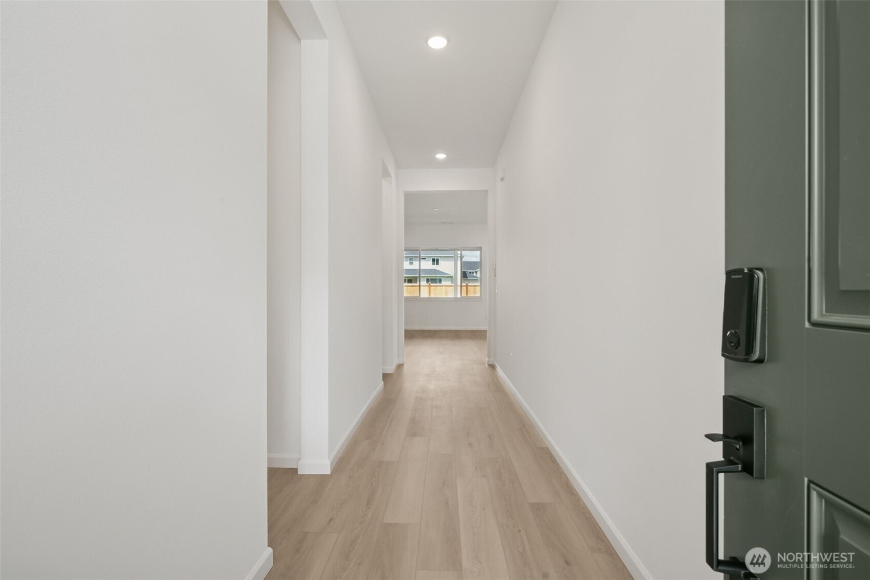 954 Lucas Avenue 23 Property Photo 3