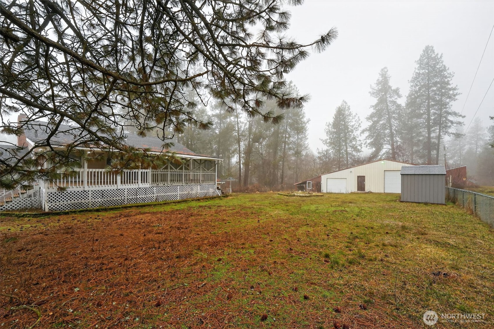 38821 N Newport Highway Property Photo 24