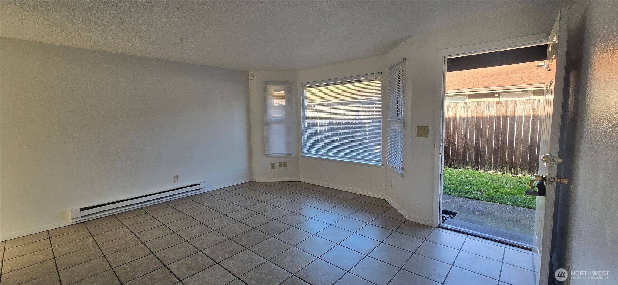 6905 S Madison Property Photo 4