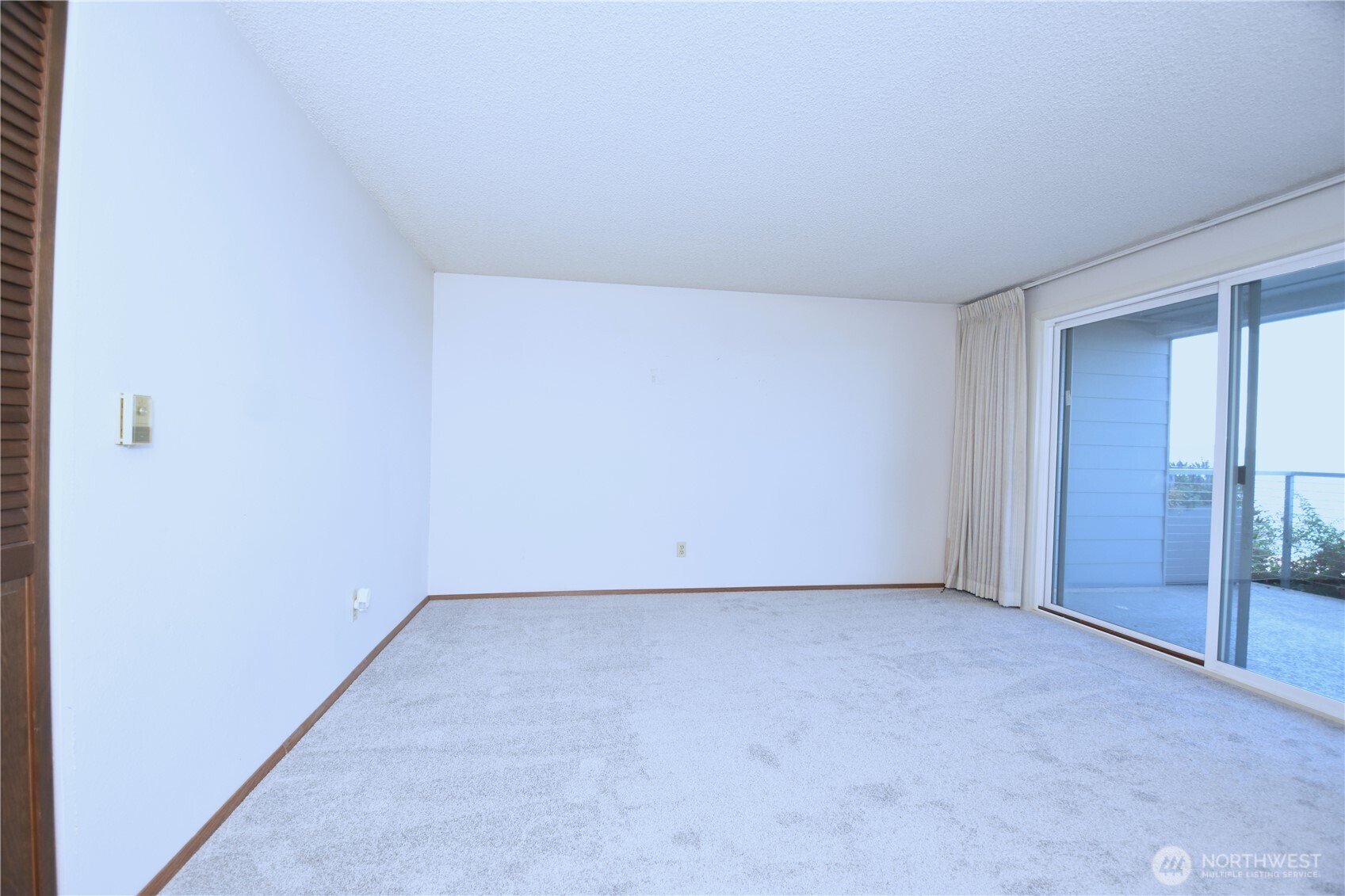 2200 Alki Avenue 103 Property Photo 12