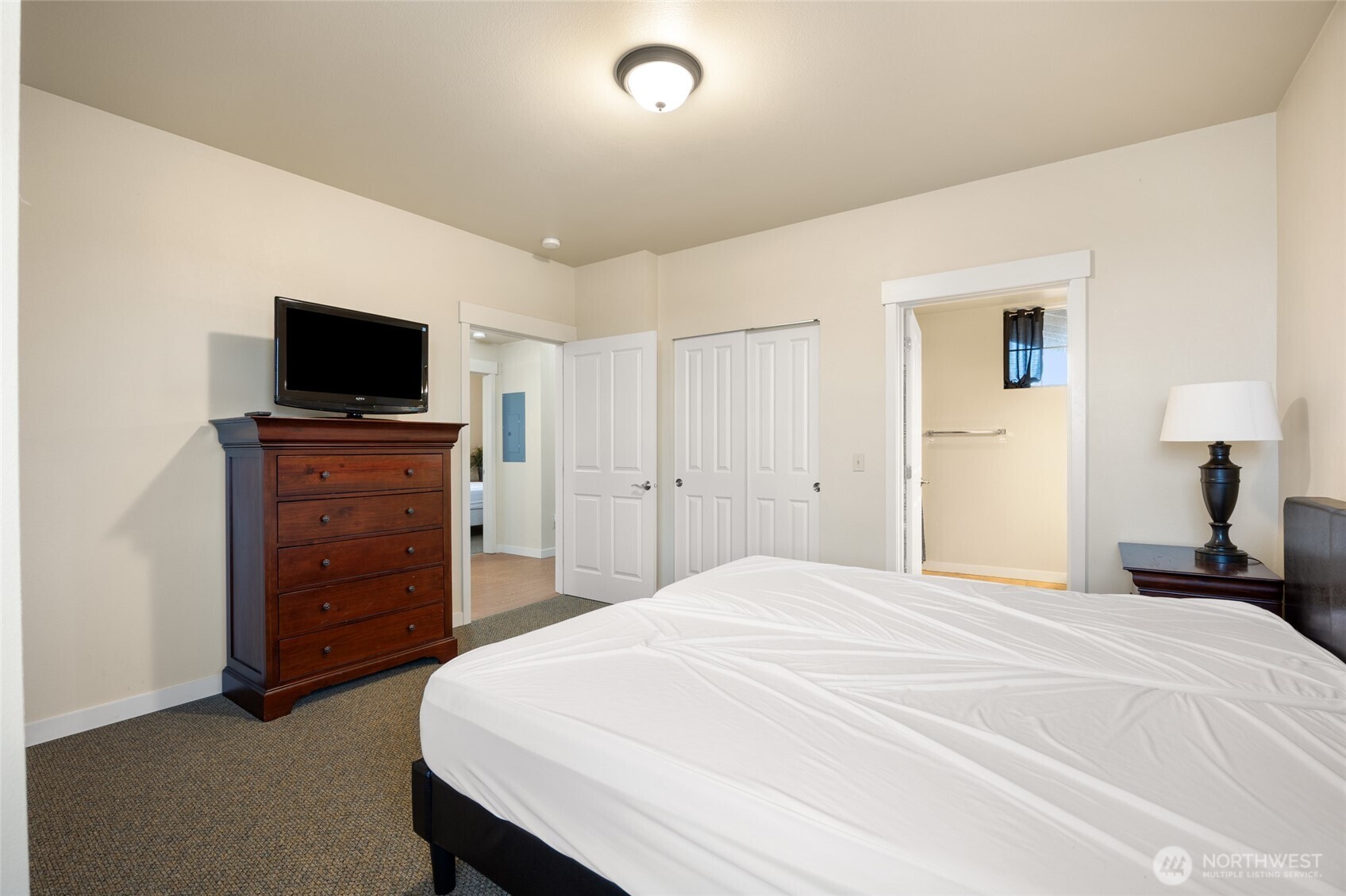 4395 Westshore Drive 102 Property Photo 13