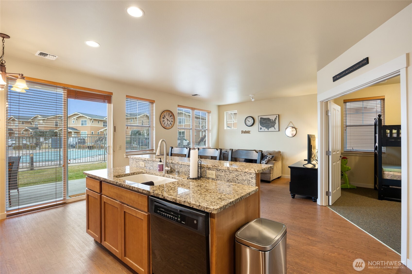 4395 Westshore Drive 102 Property Photo 18
