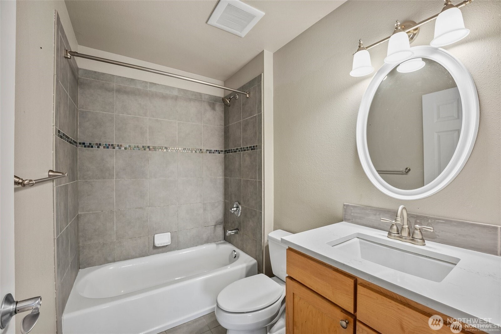 13207 97th Avenue 301 Property Photo 16