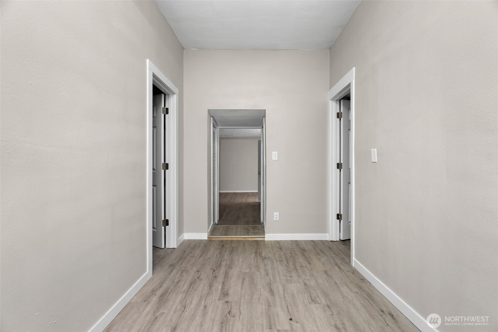 6323 Kitsap Way Property Photo 14