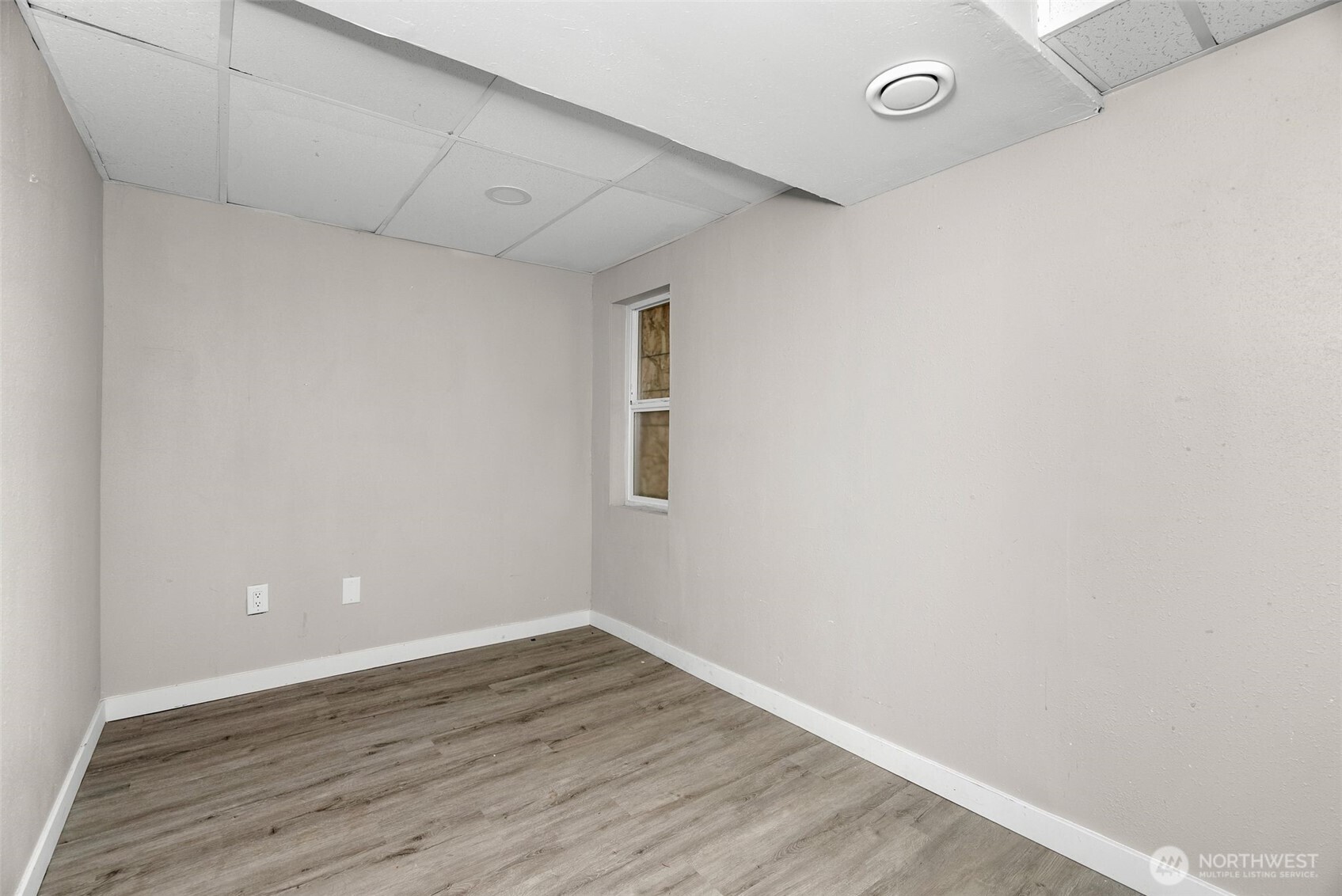 6323 Kitsap Way Property Photo 18
