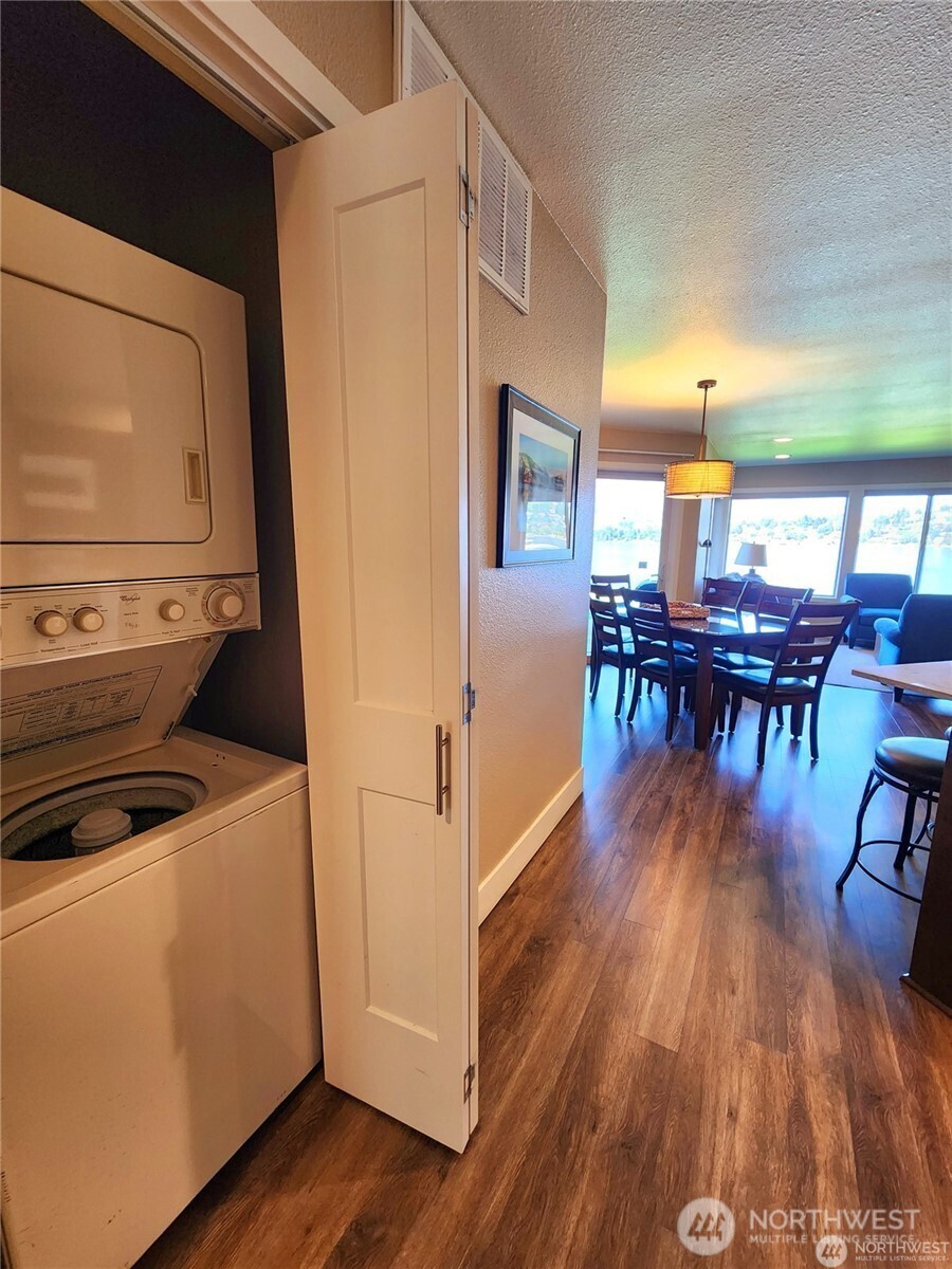 1 Beach 561-b Property Photo 16