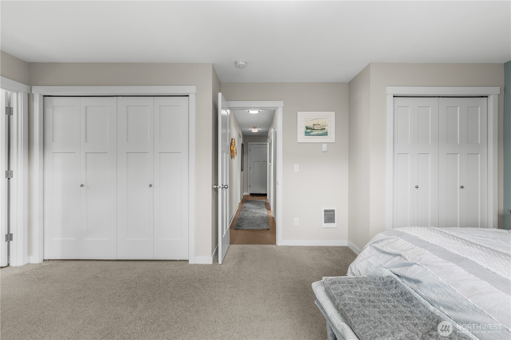 1208 195th Property Photo 13
