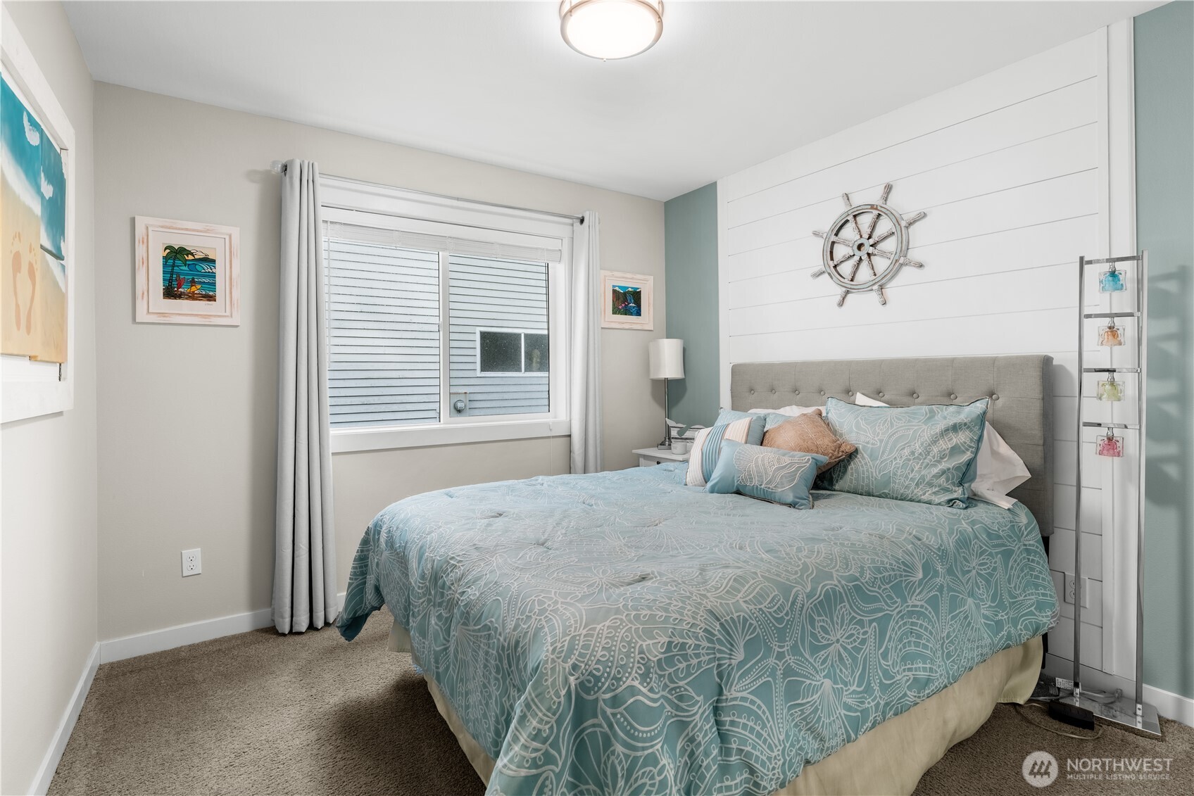 1208 195th Property Photo 15