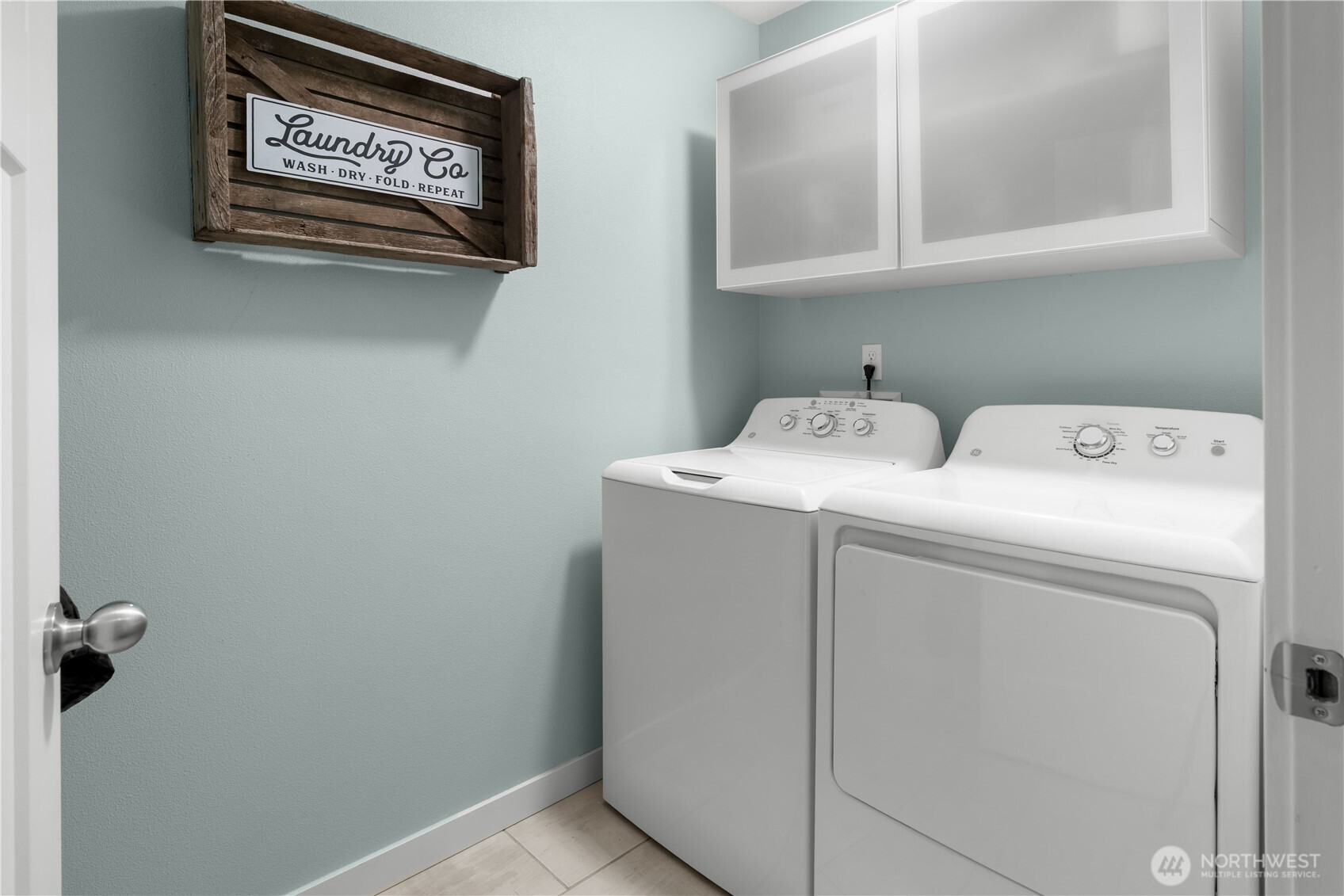 1208 195th Property Photo 19