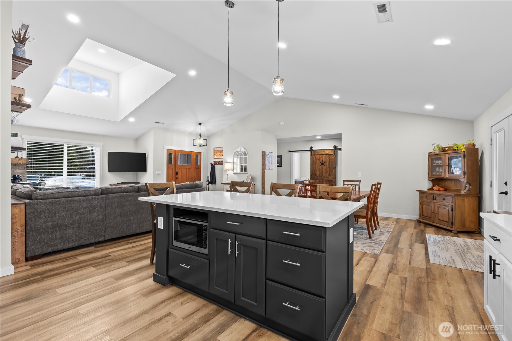 971 Old Cedars Road Property Photo 12