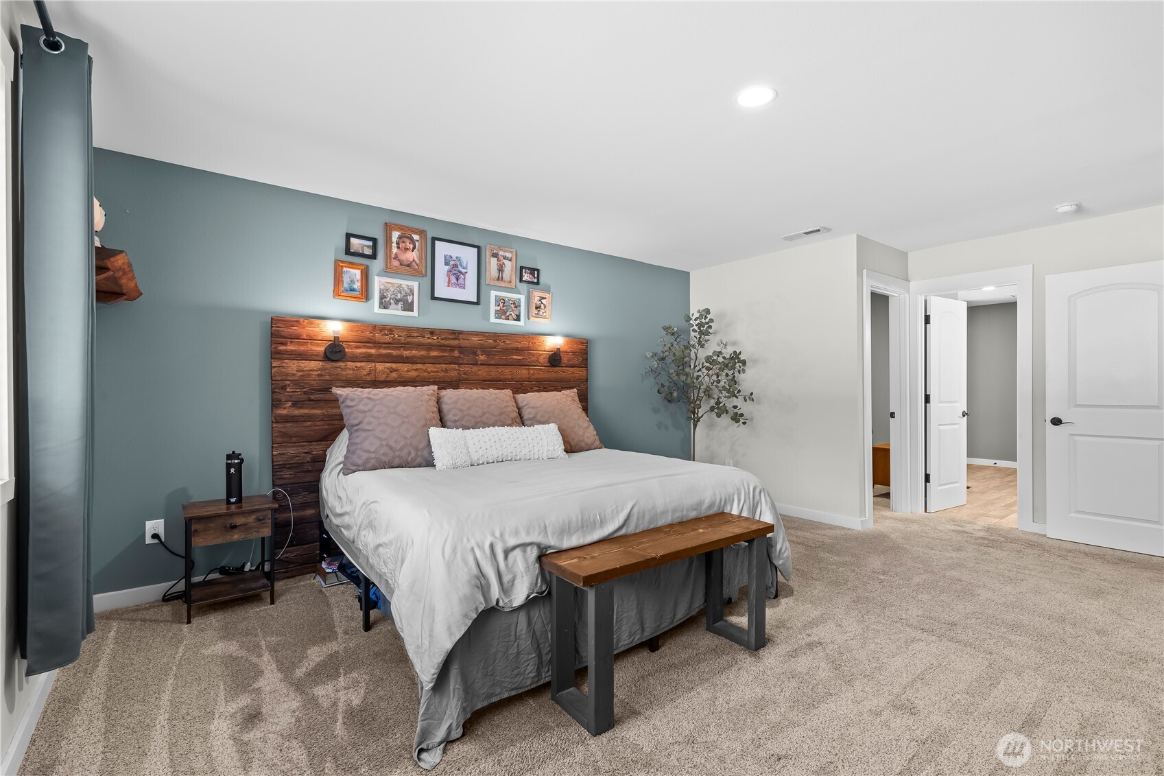 971 Old Cedars Road Property Photo 15