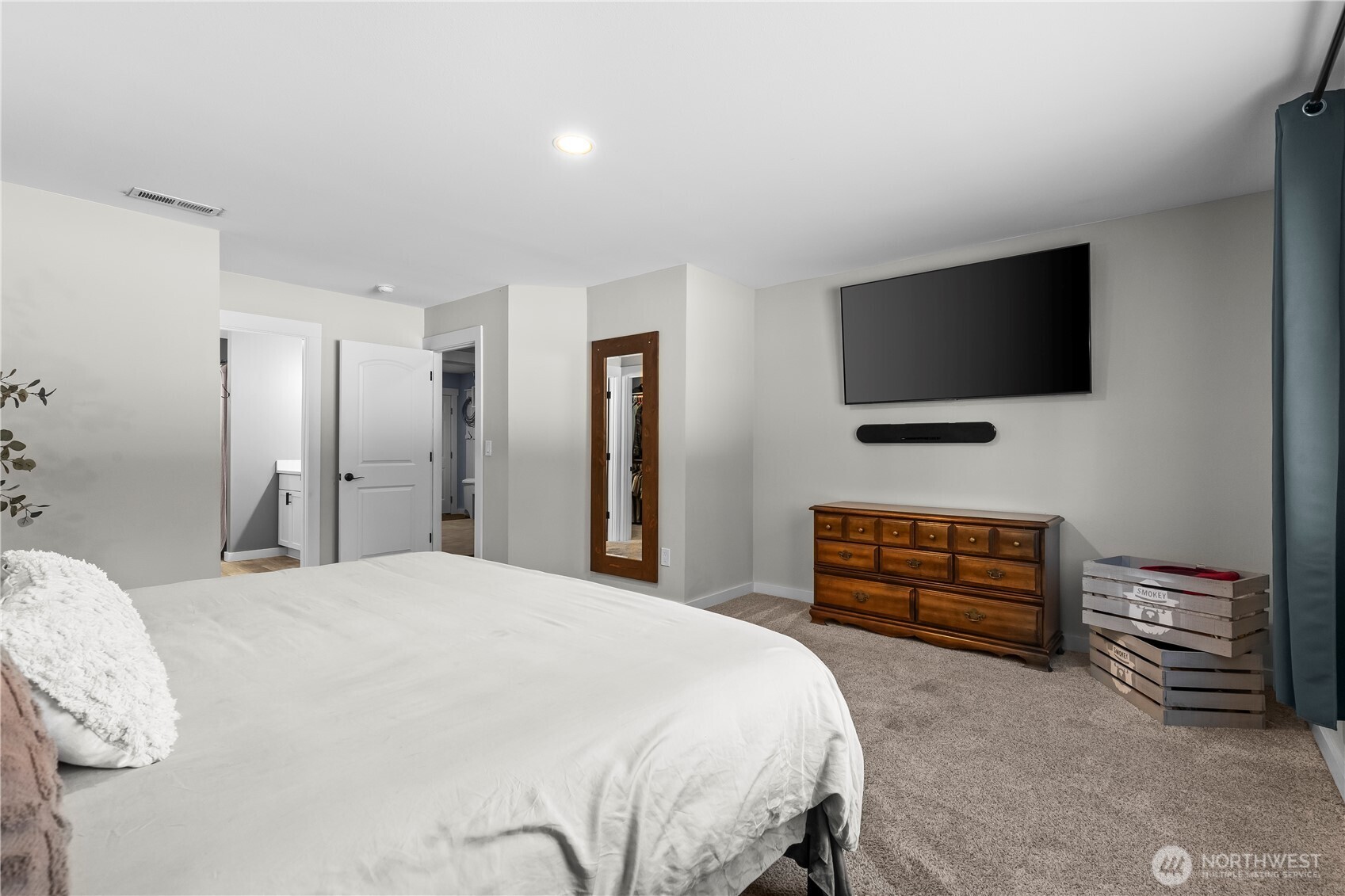 971 Old Cedars Road Property Photo 16