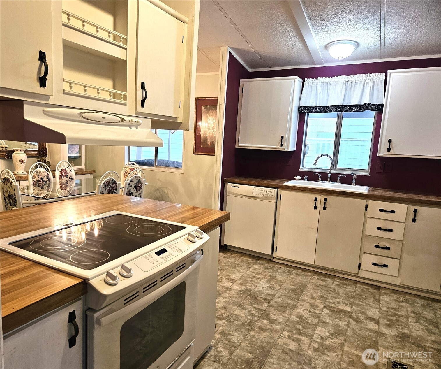 1427 100th Street 75 Property Photo 6