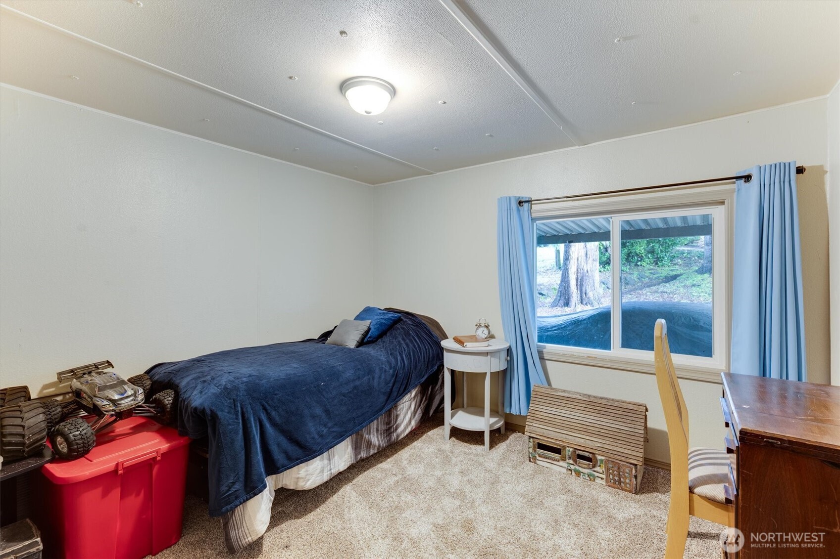 215 North Avenue Property Photo 14
