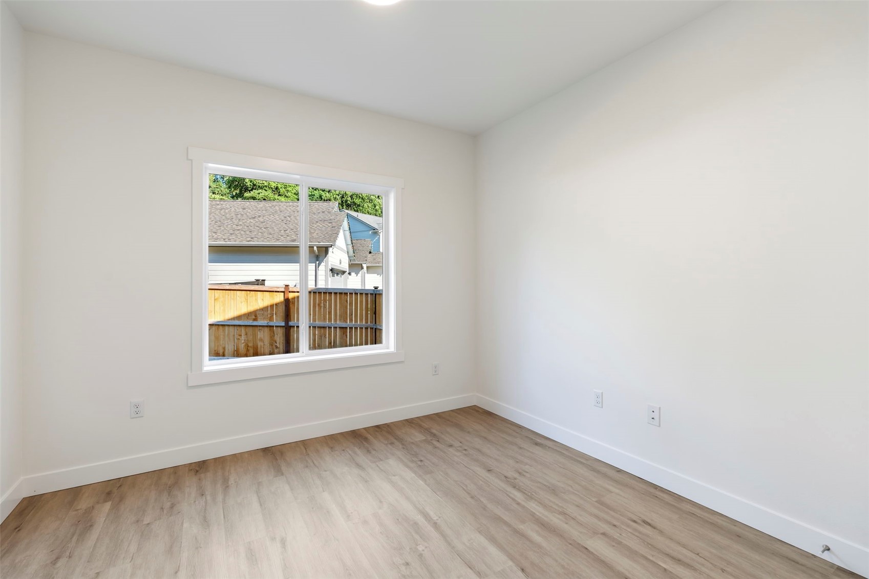 6841 Kyodi Court Property Photo 6