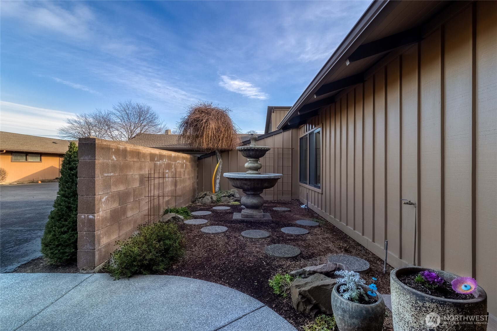 619 Country Club Road Property Photo 29