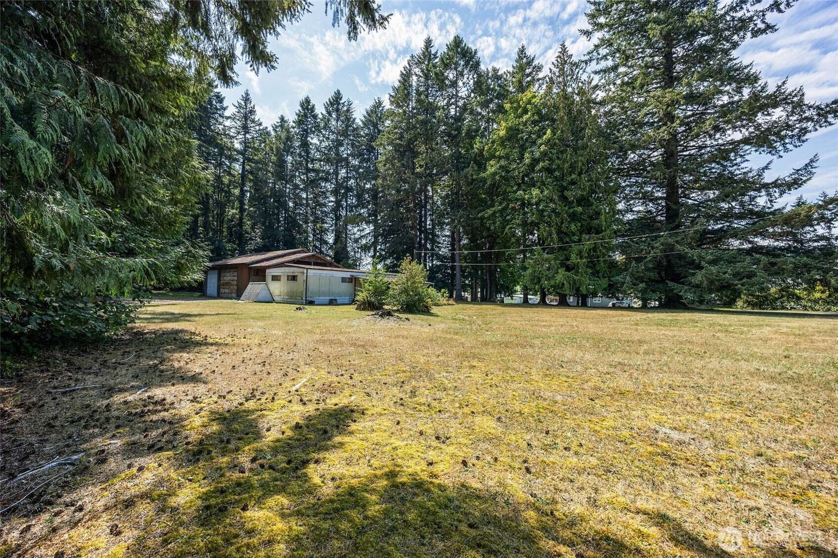 4027 Dent Road Property Photo 7