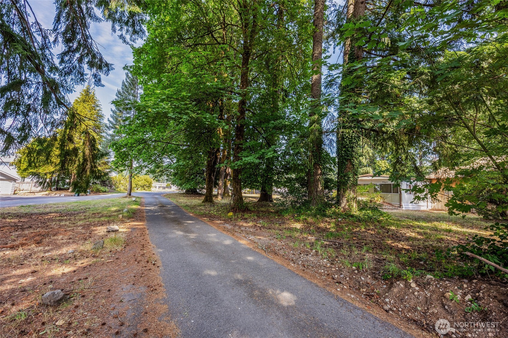 4027 Dent Road Property Photo 14