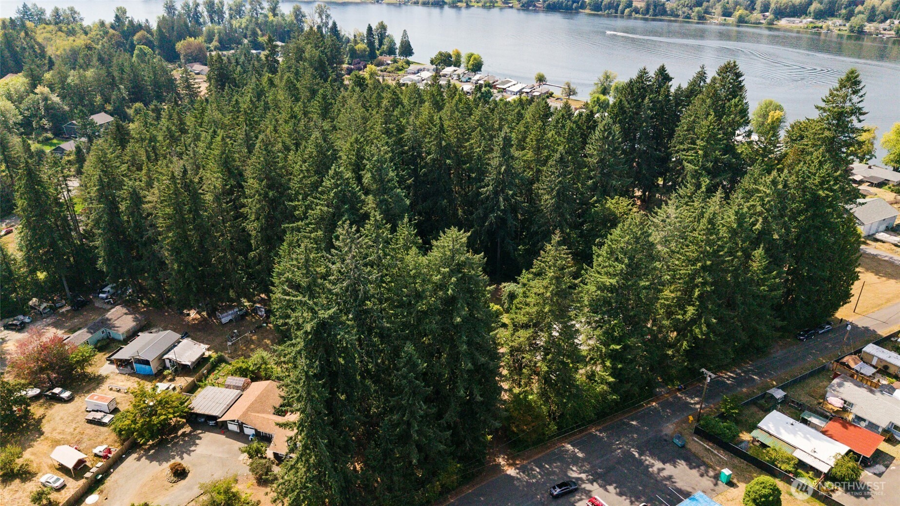 4027 Dent Road Property Photo 26