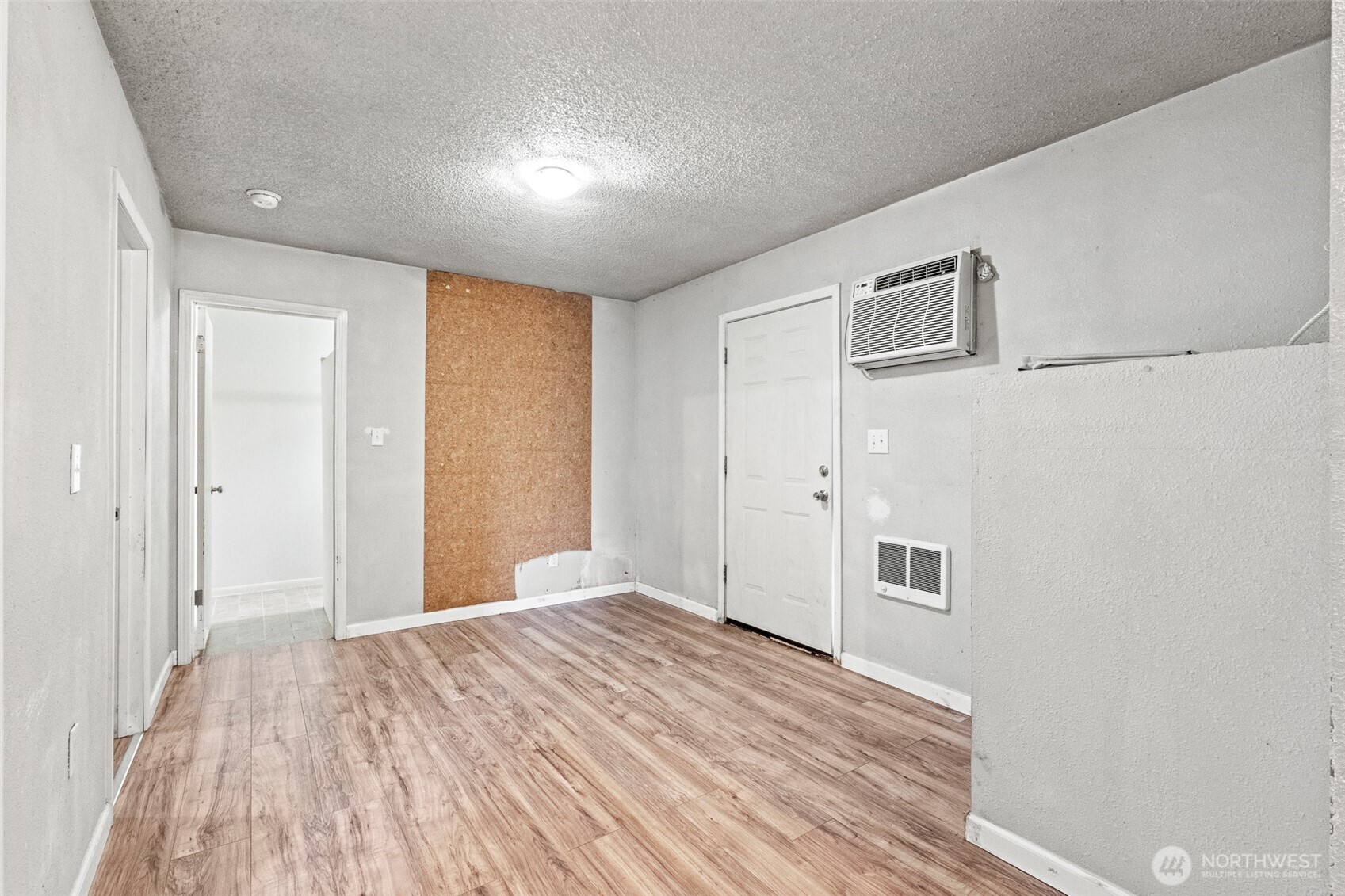 112 E Street Property Photo 18