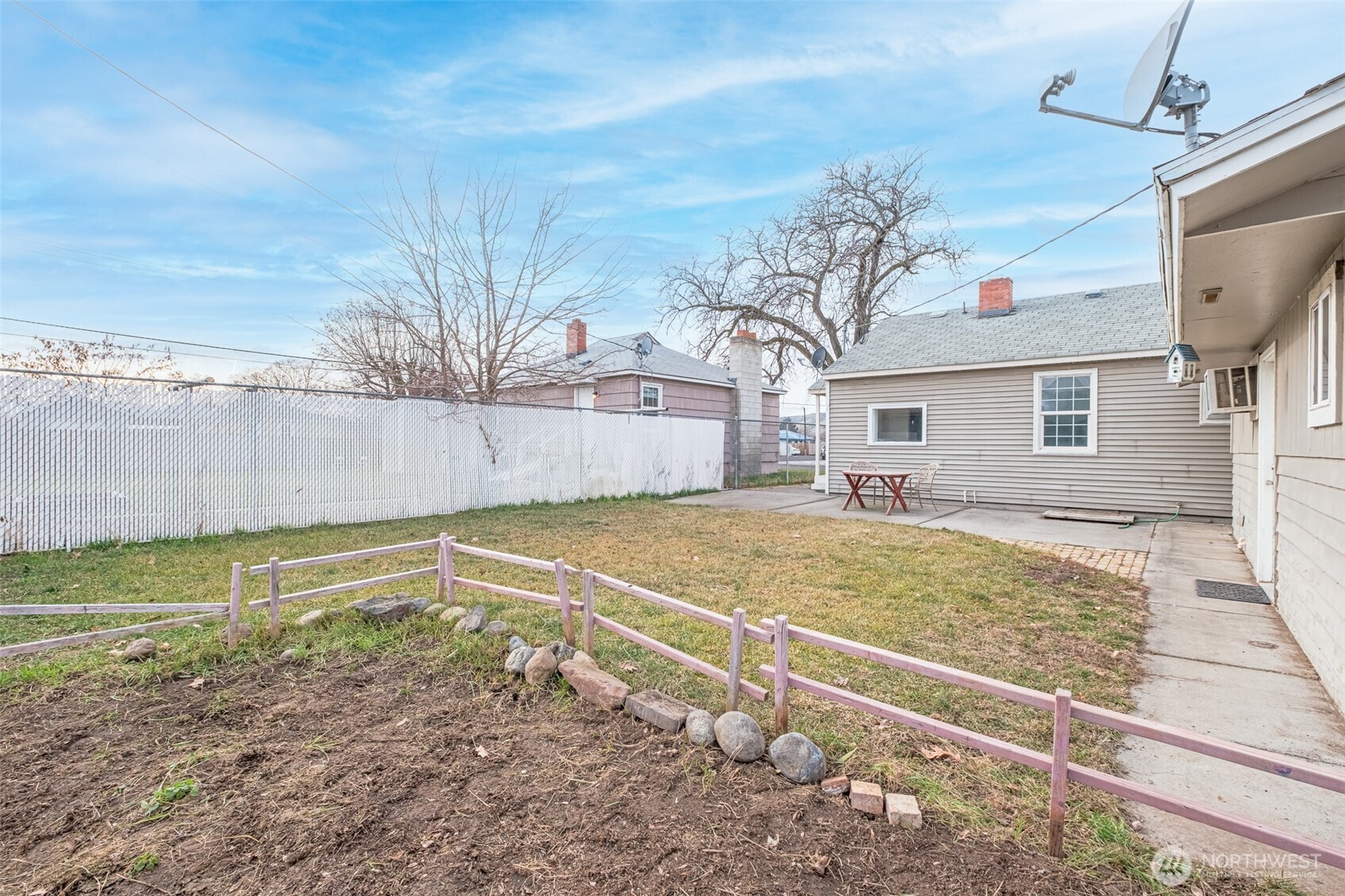 112 E Street Property Photo 30
