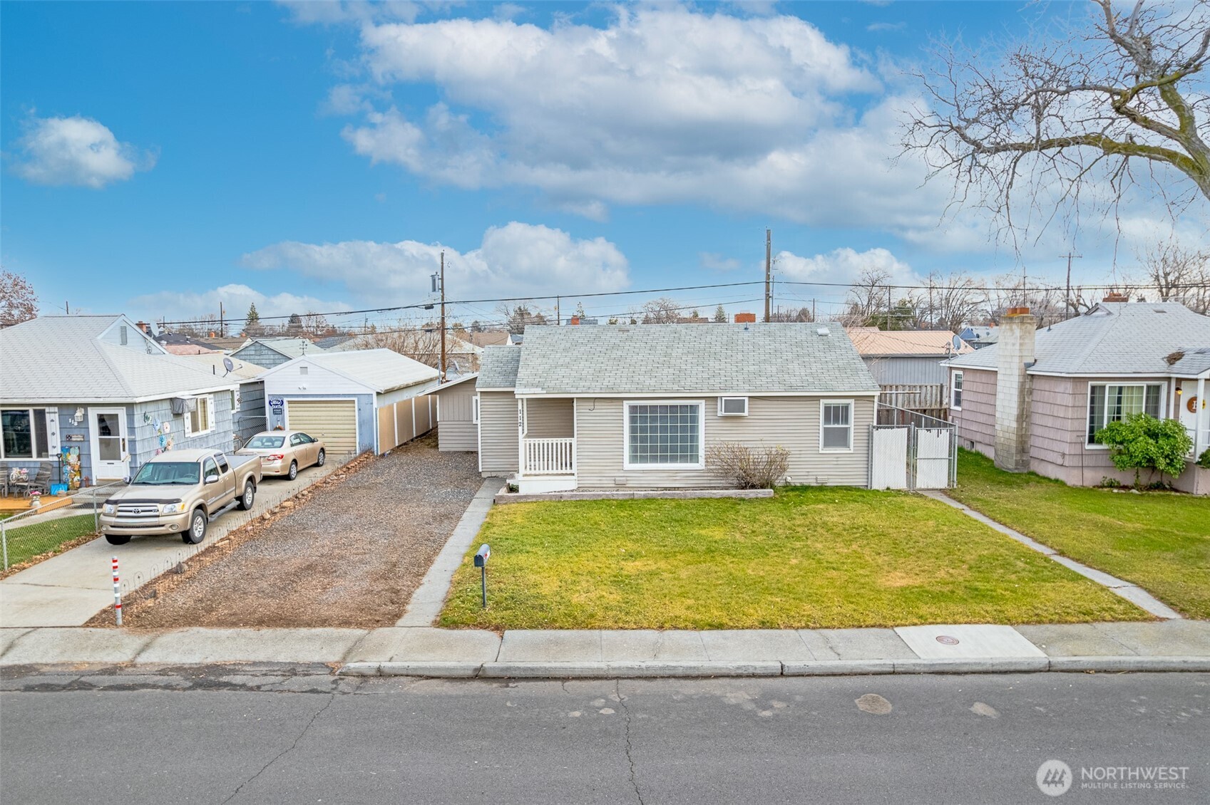 112 E Street Property Photo 33