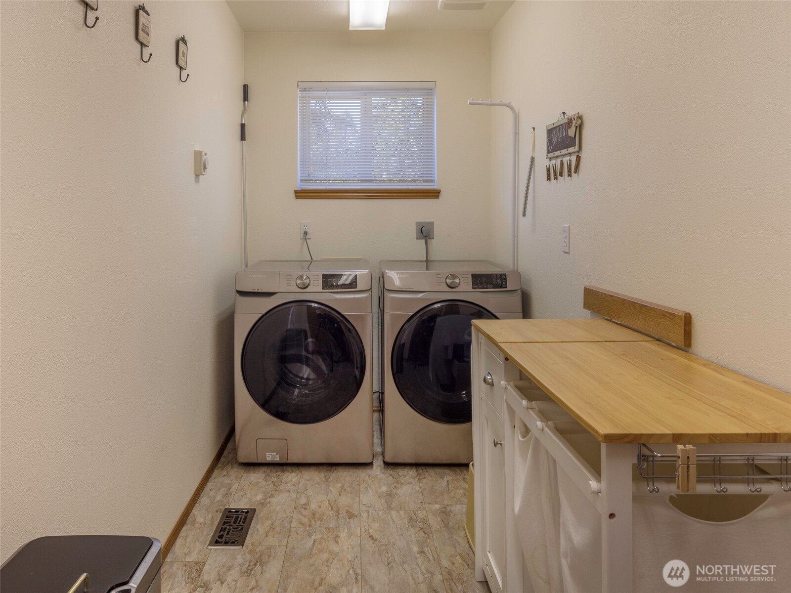 81 Seamount Drive Property Photo 17