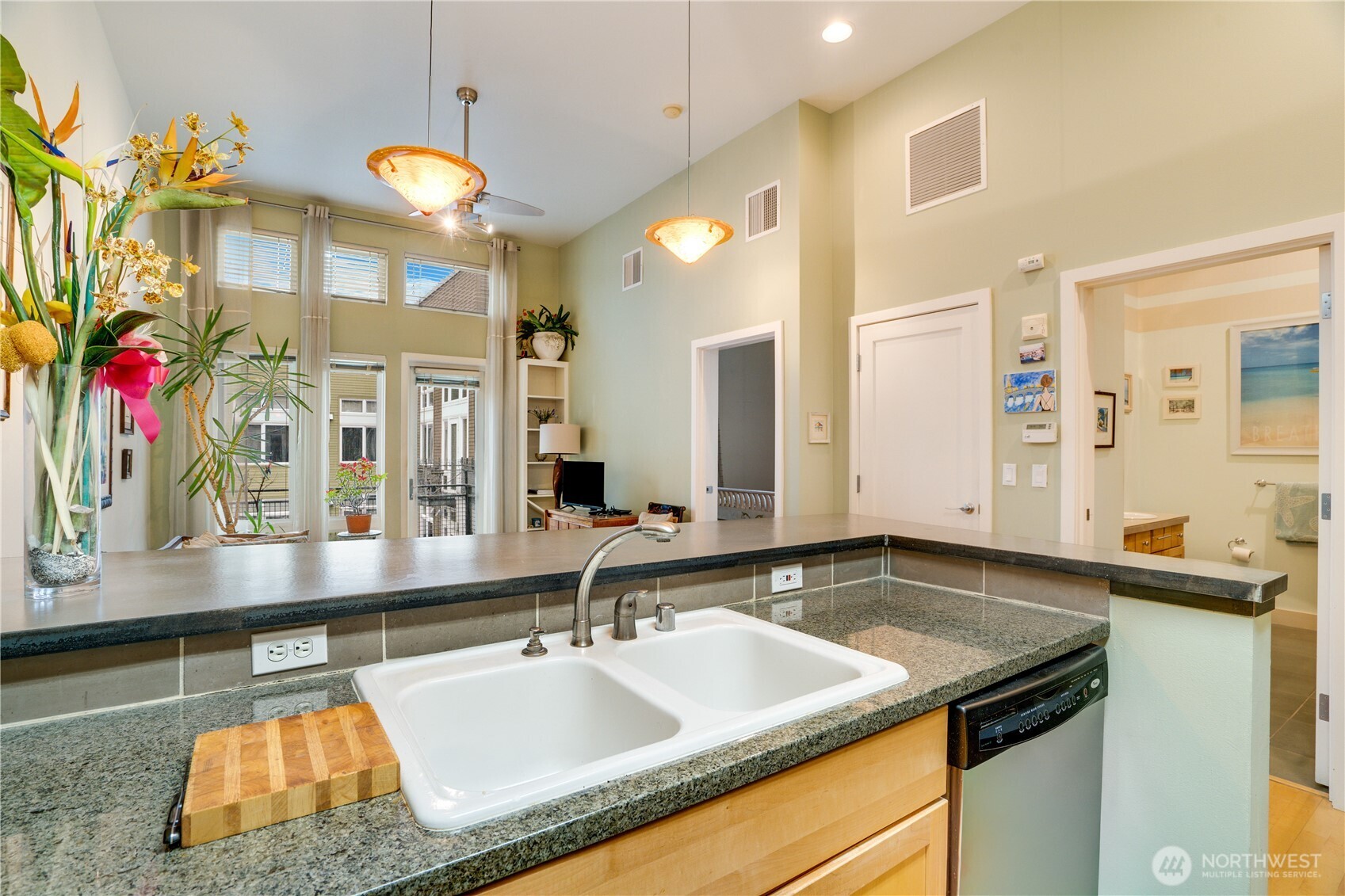 1705 Dock Street 531 Property Photo 10