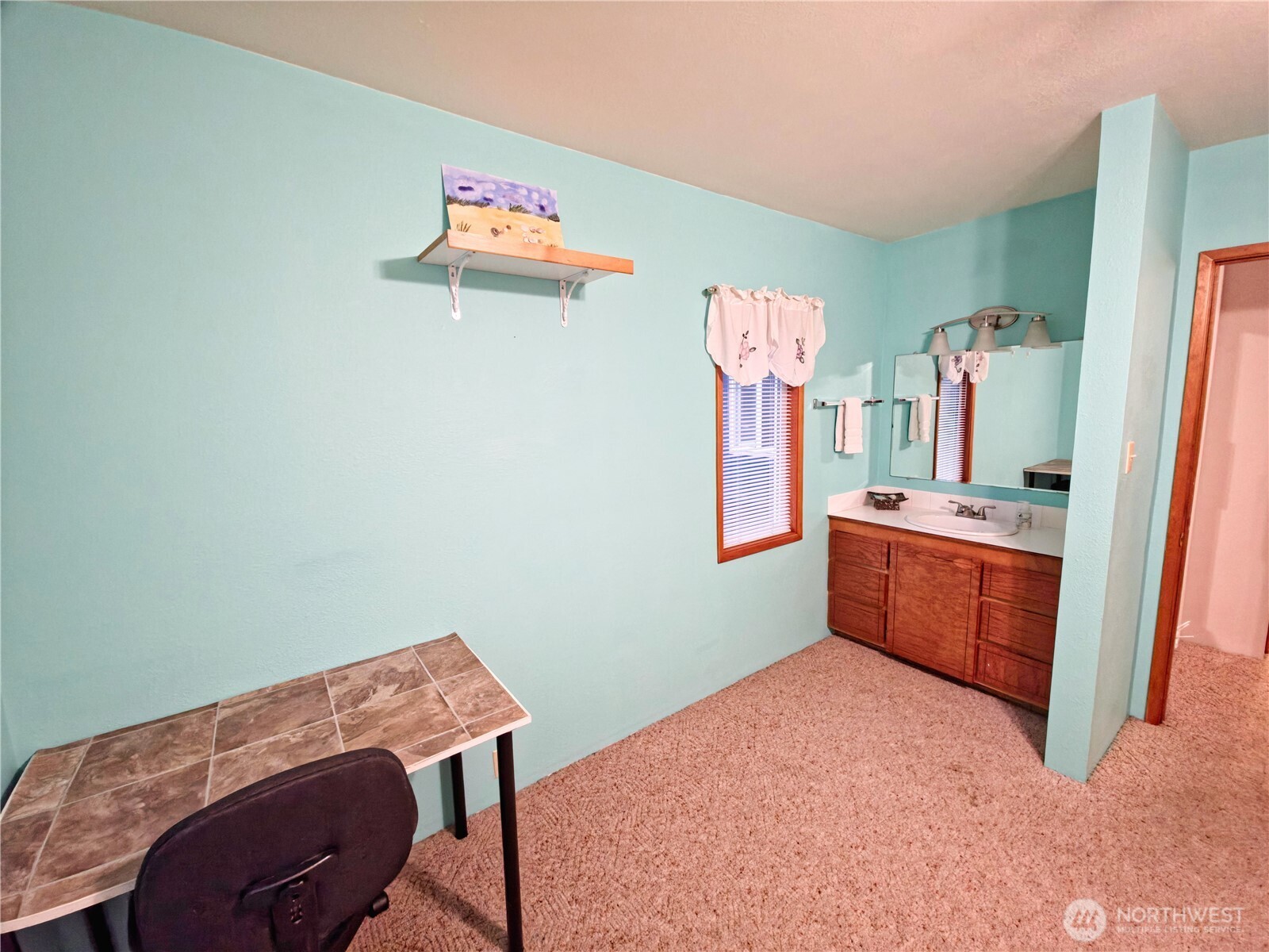 54 Pacific Lane Property Photo 27