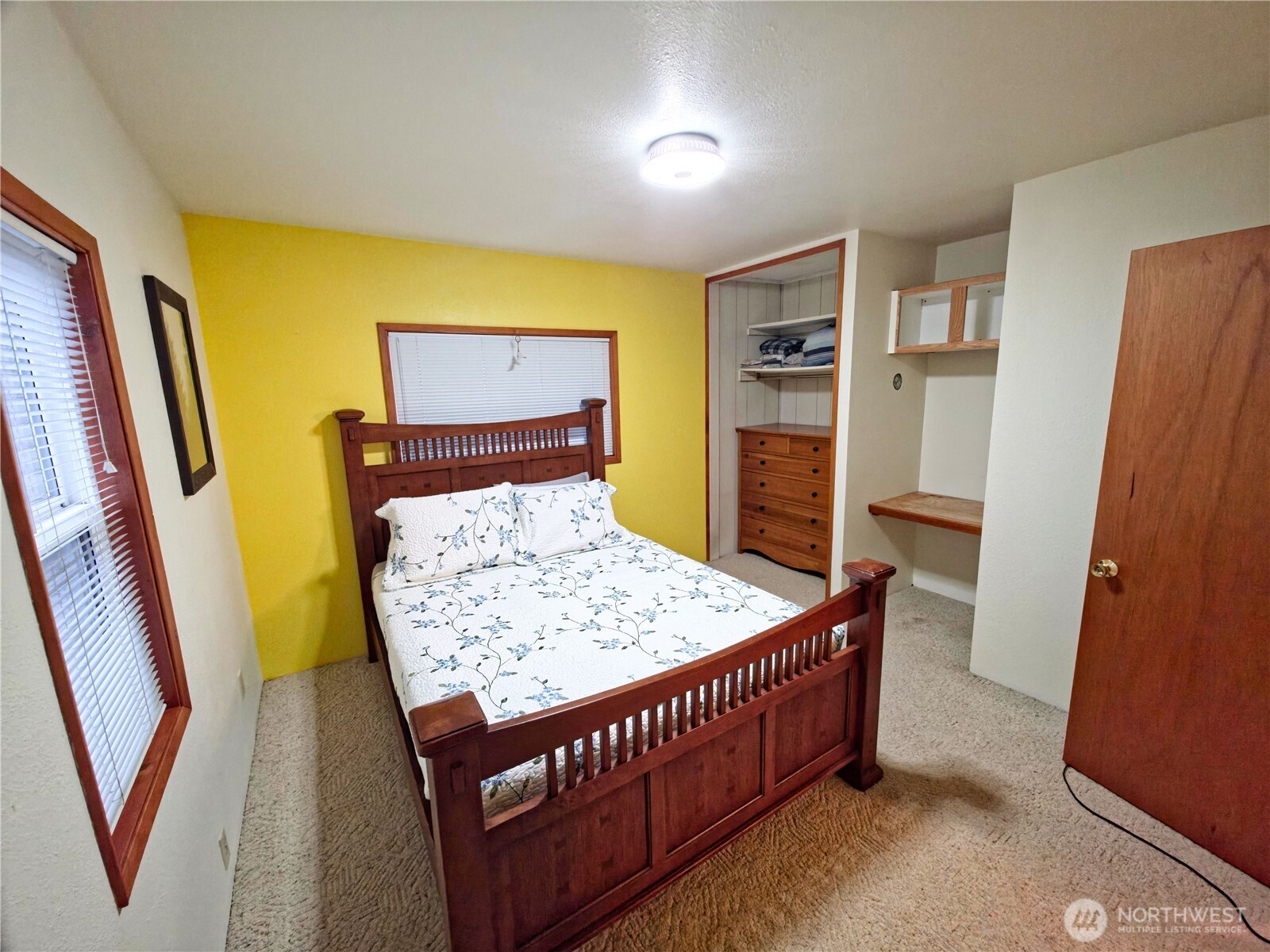 54 Pacific Lane Property Photo 28