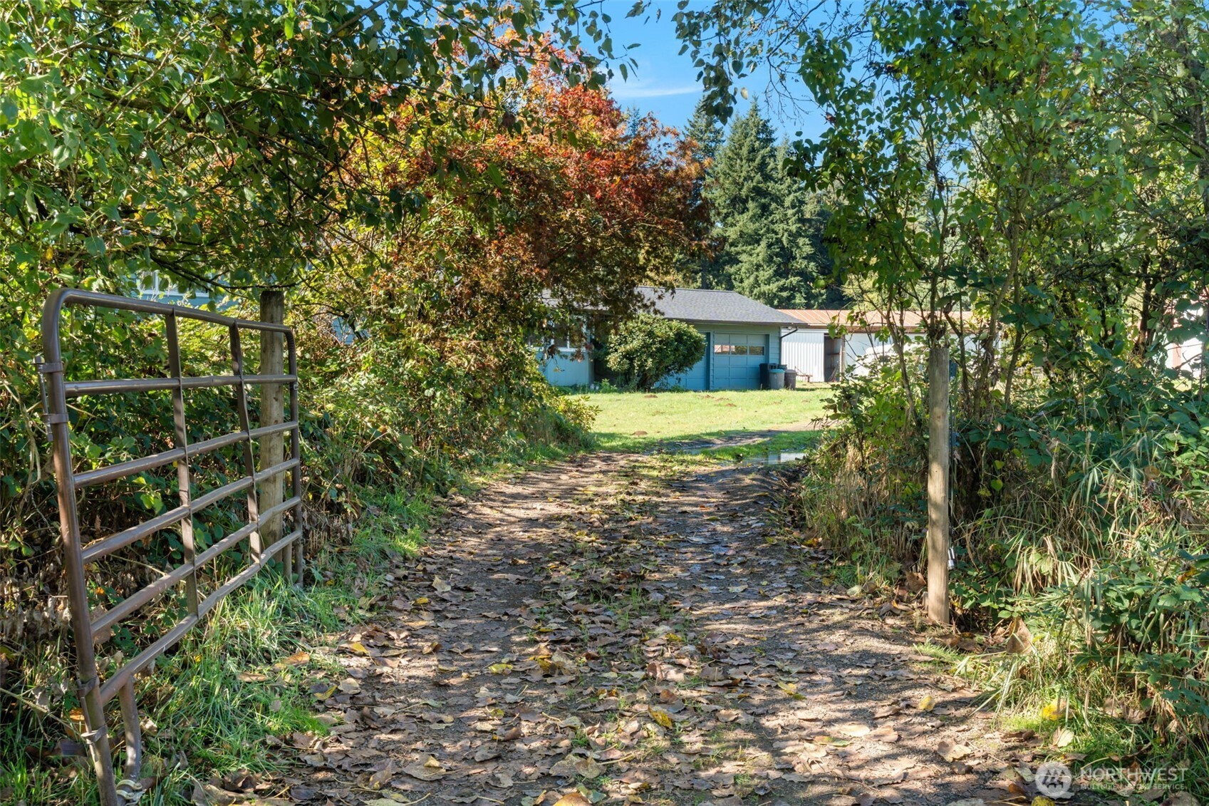 409 Shanklin Road Property Photo 2