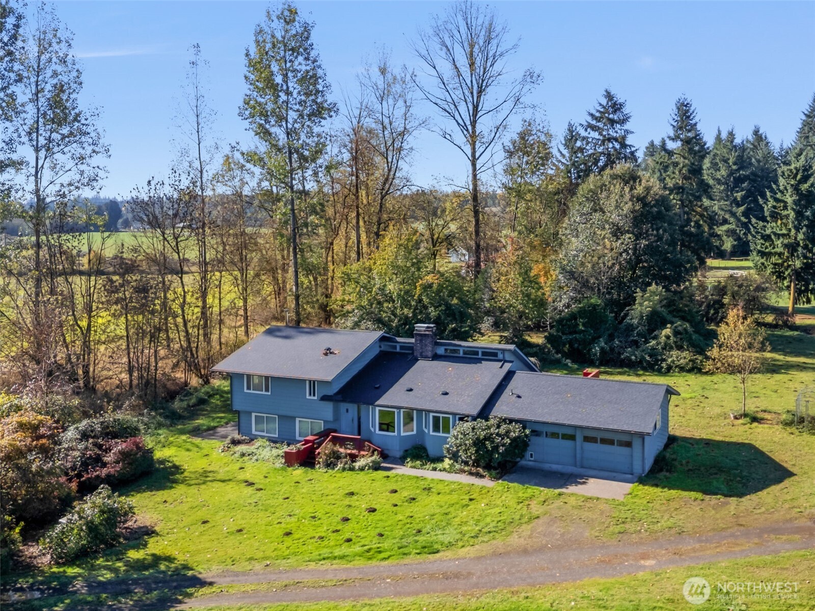 409 Shanklin Road Property Photo 3