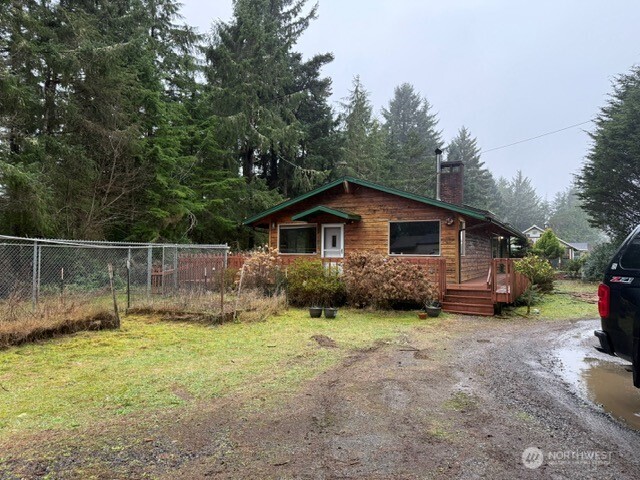 2002 200th Lane Property Photo 3