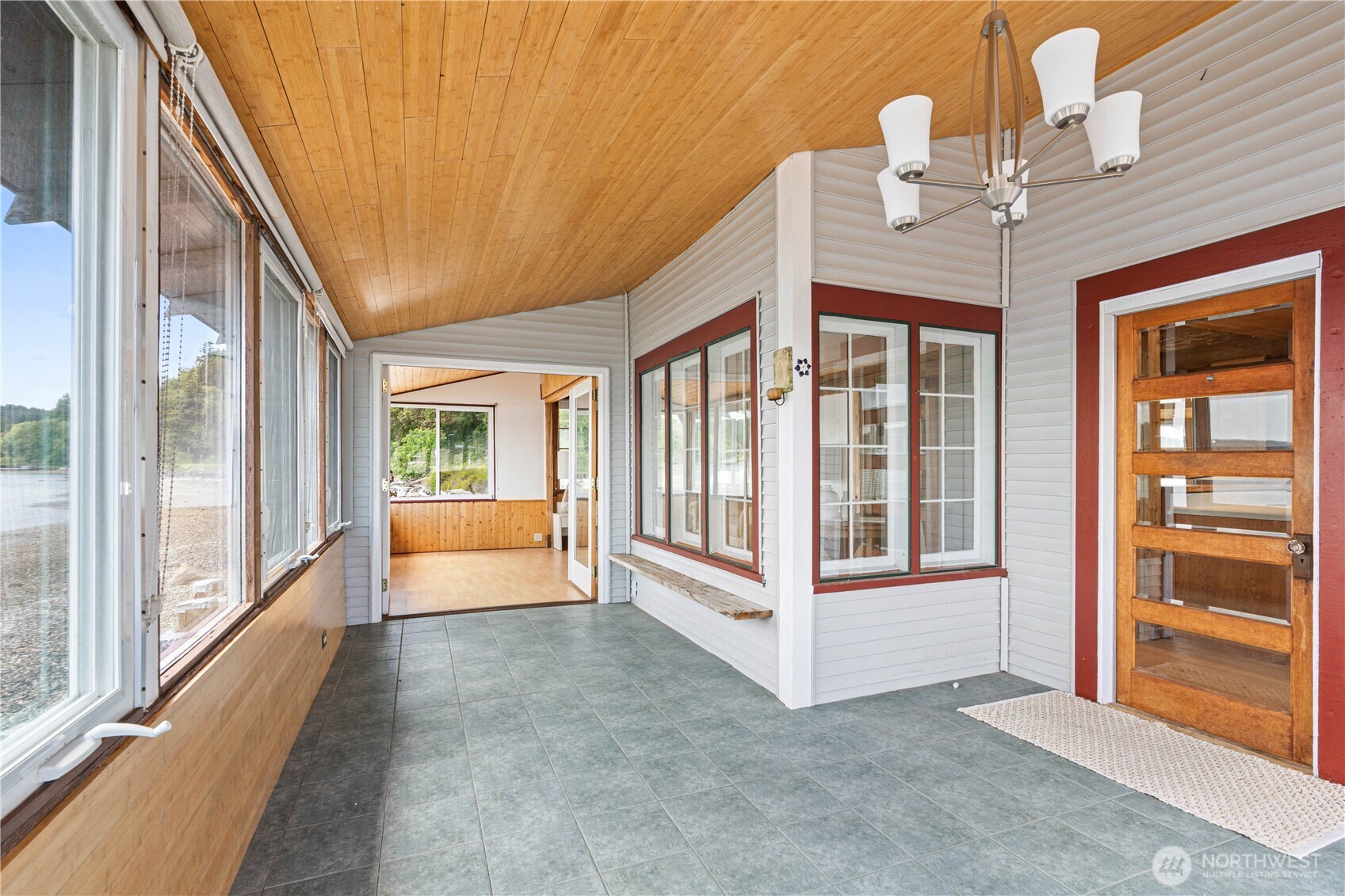 24186 Vashon Highway Property Photo 17