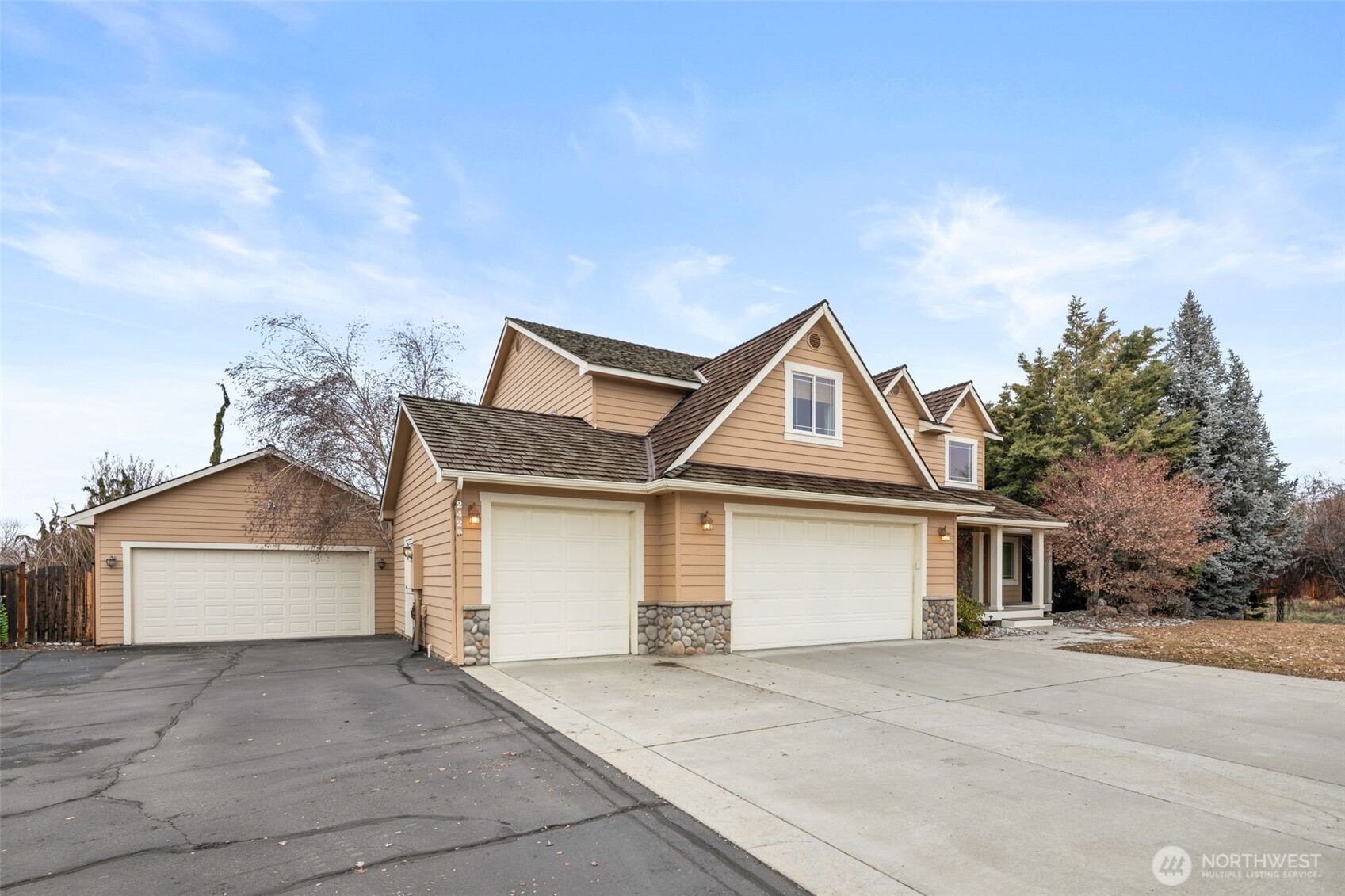 2429 Fancher Heights Blvd Property Photo 1