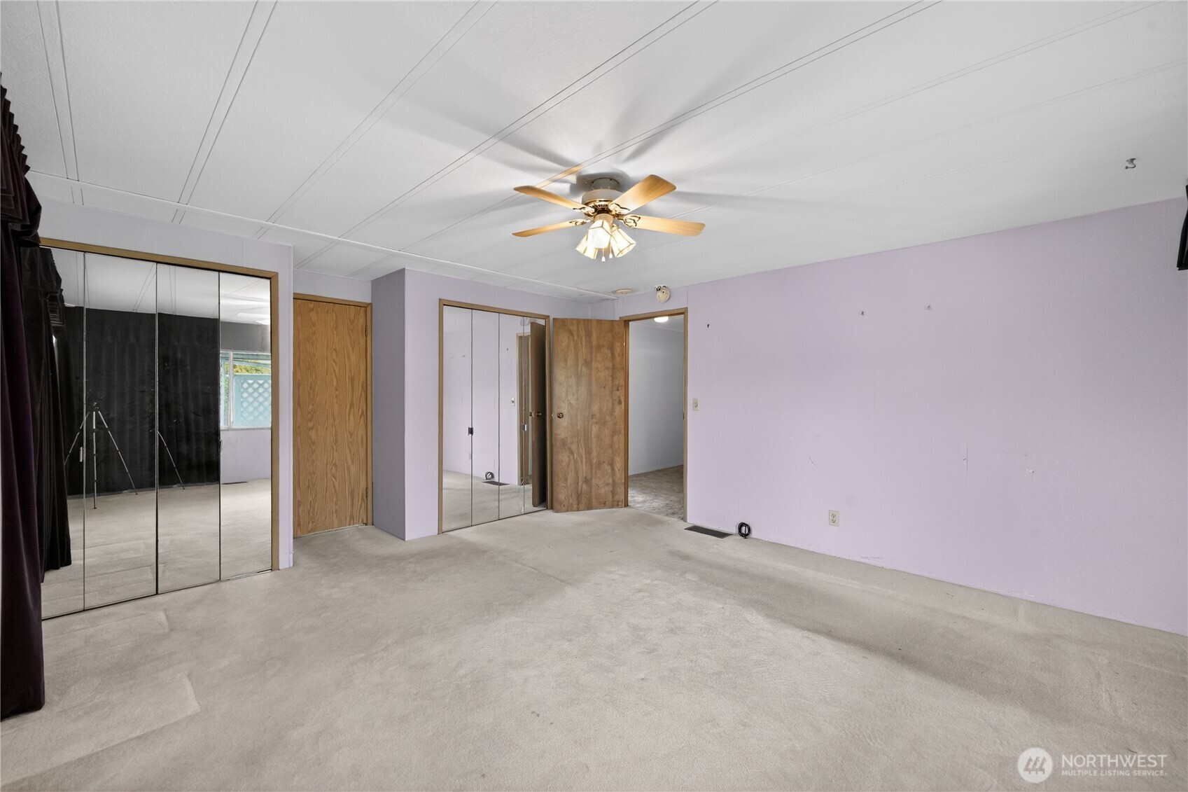 2725 E Fir Street 105 Property Photo 27