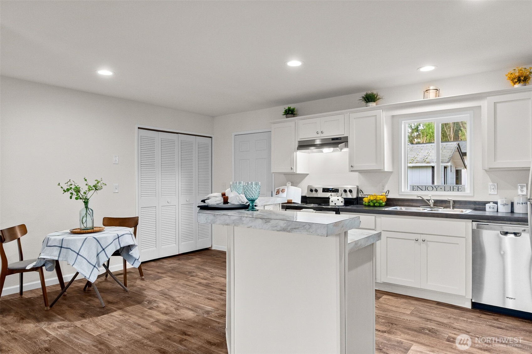 6748 Fir Tree Road 15 Property Photo 10