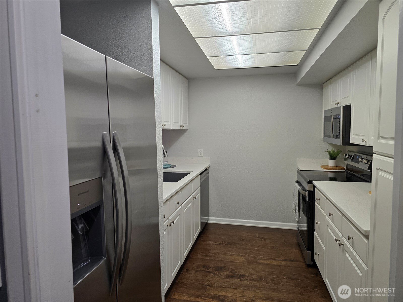 7417 Old Redmond Road Property Photo 6