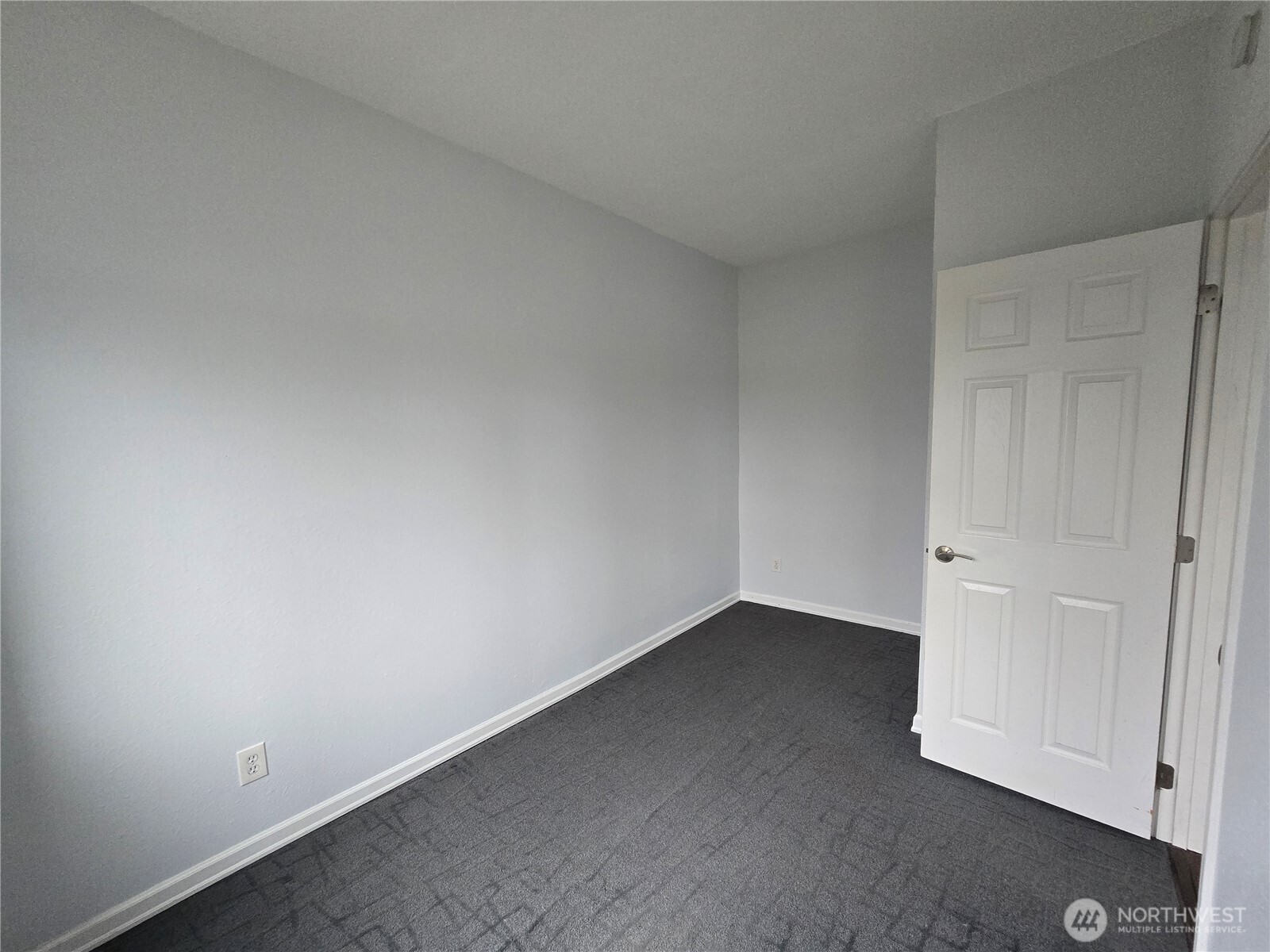 7417 Old Redmond Road Property Photo 18