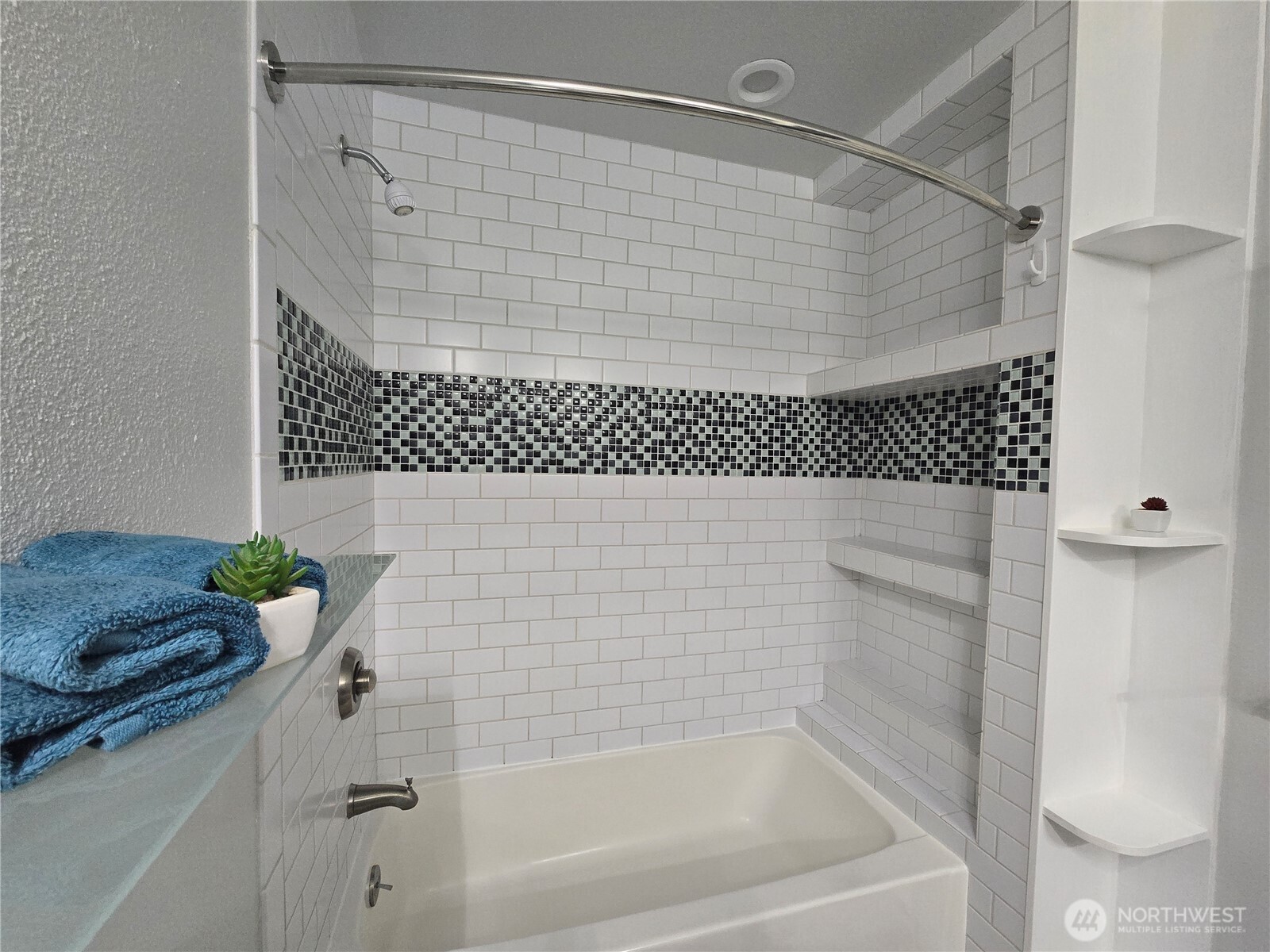 7417 Old Redmond Road Property Photo 30