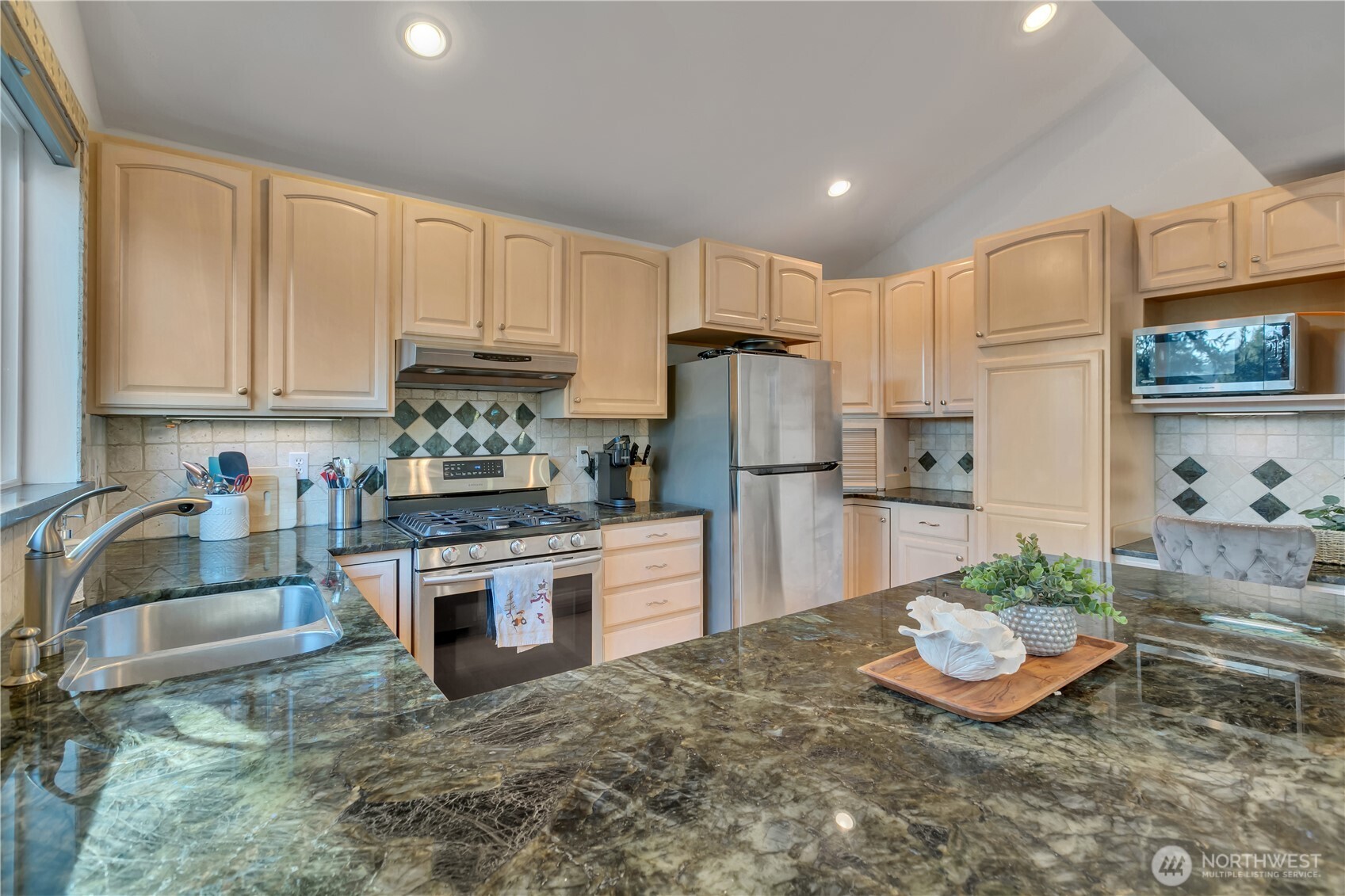 2604 Vincent Way Property Photo 13