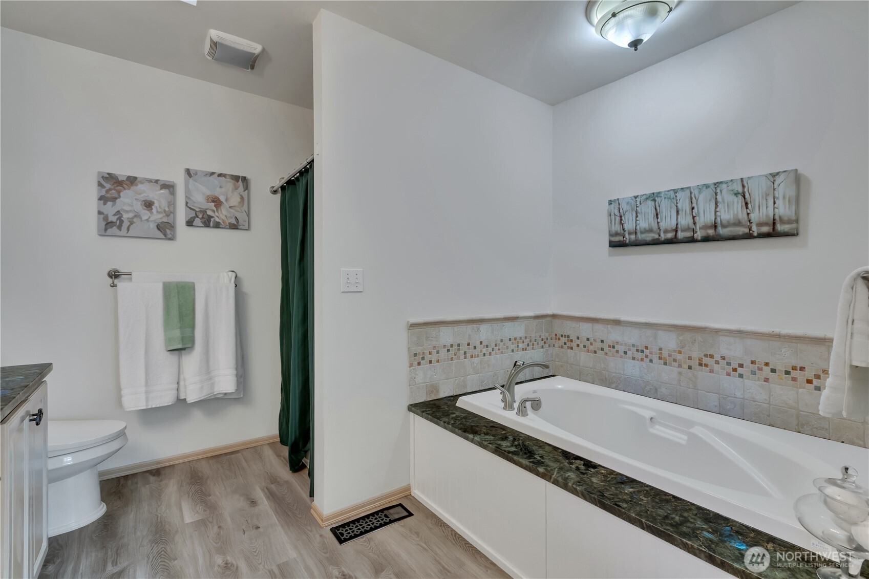 2604 Vincent Way Property Photo 20
