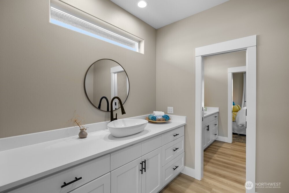 419 Edgewater Way Property Photo 31