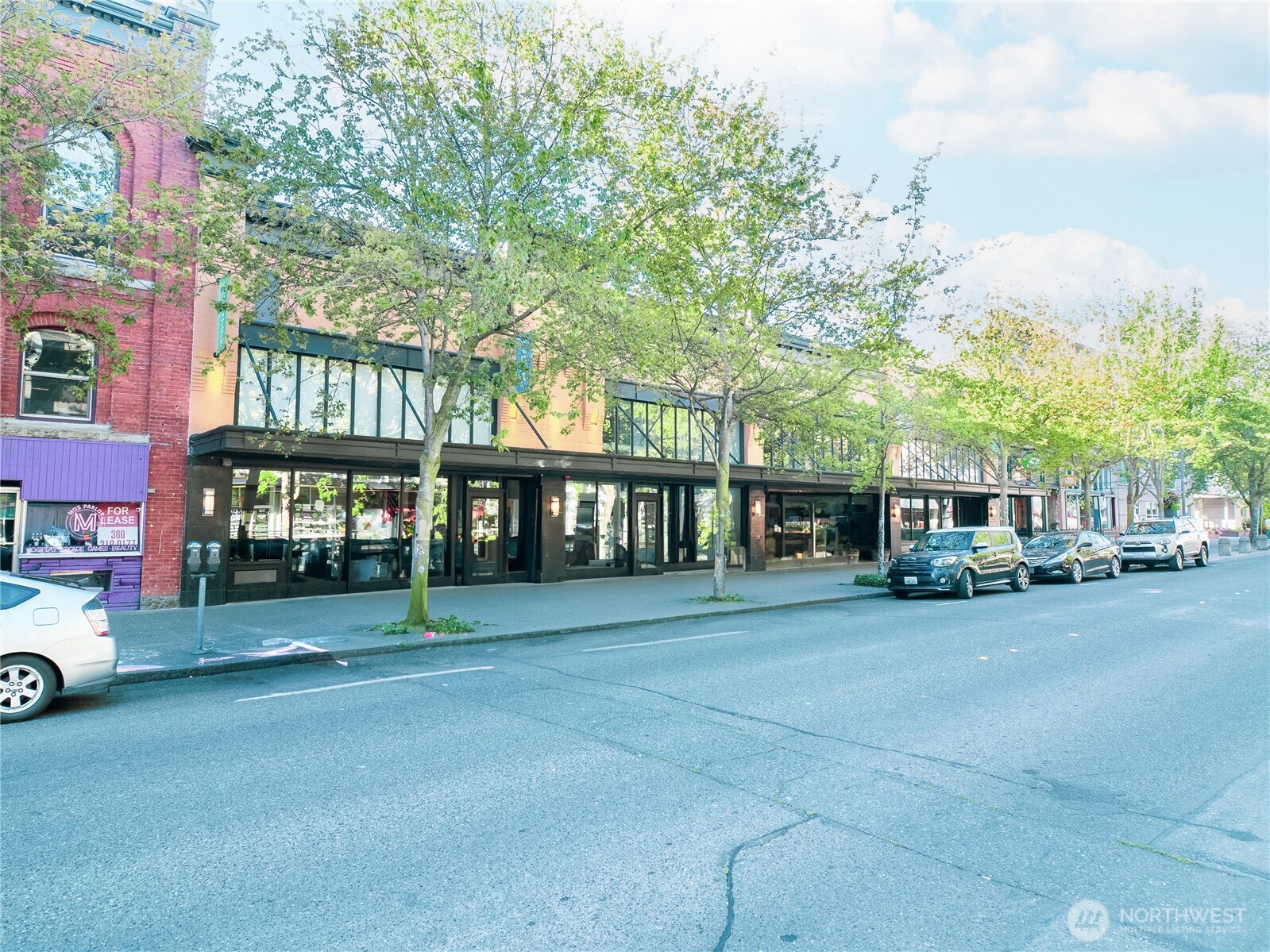 1313 Commercial Street Property Photo 2